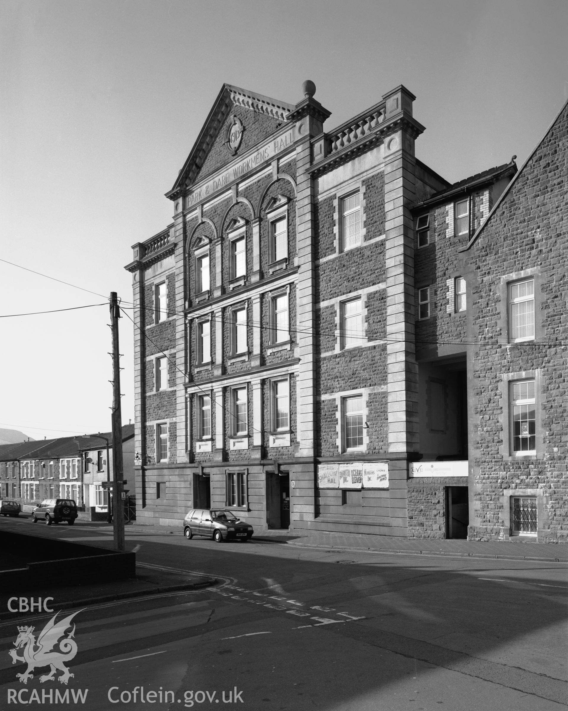Exterior, three-quarter view of 1912 building, Dyfodwg Street elevation from right