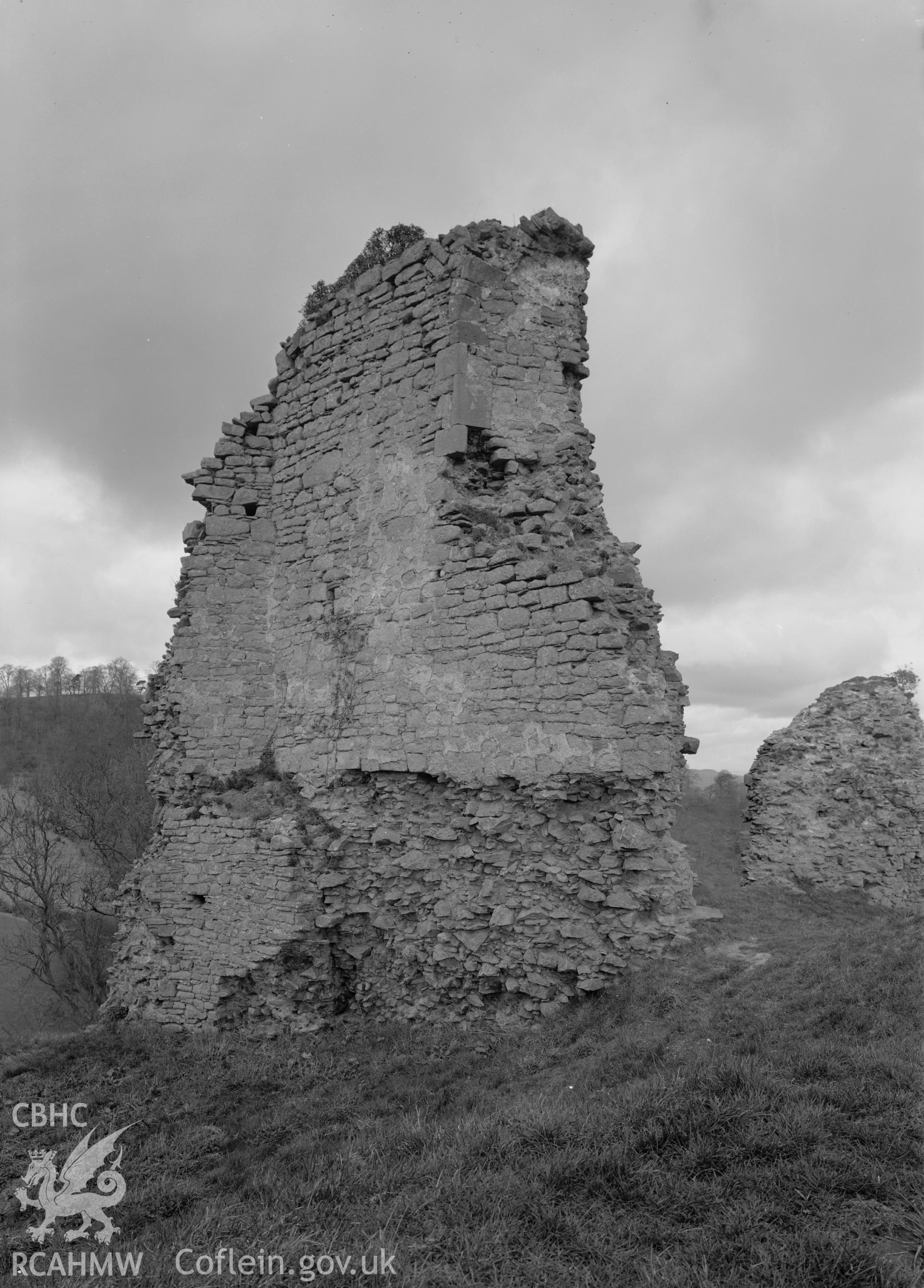 D.O.E photograph of Montgomery Castle - inner ward east curtain from the south east.