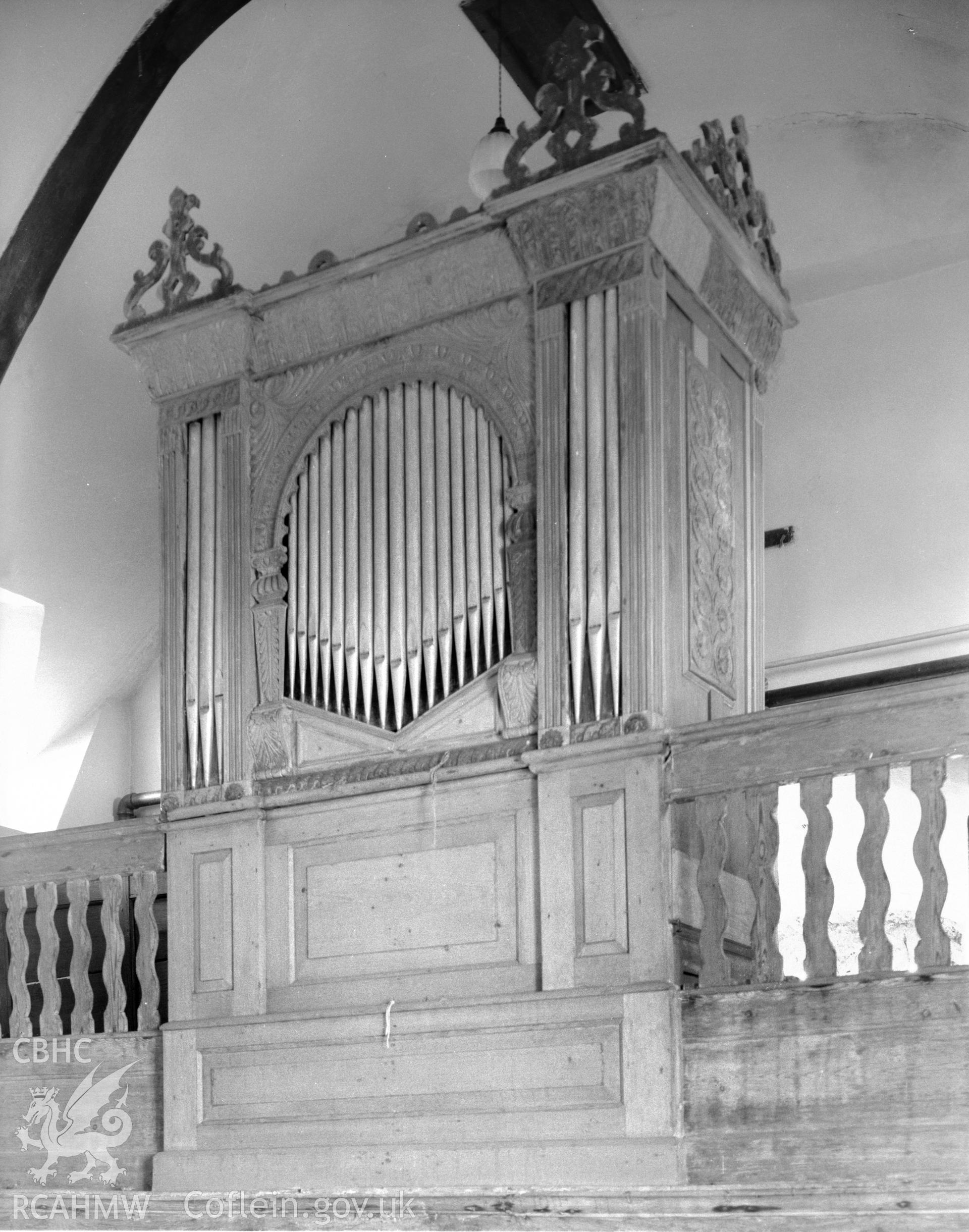 Interior view showing the barrel organ from the east.