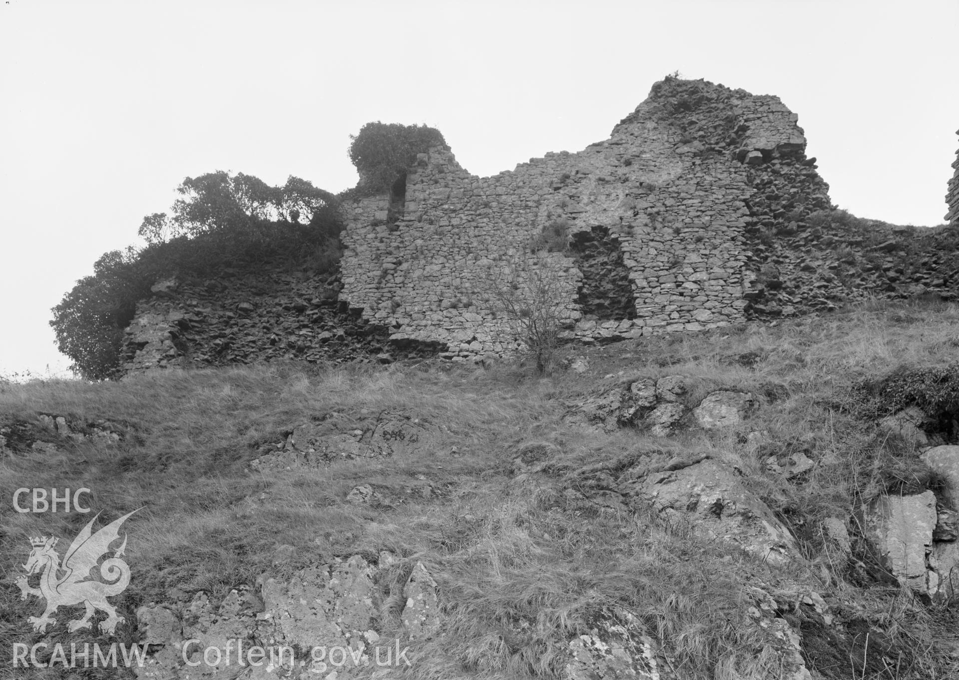 D.O.E photograph of Montgomery Castle - inner ward, north section of west curtain from outside.