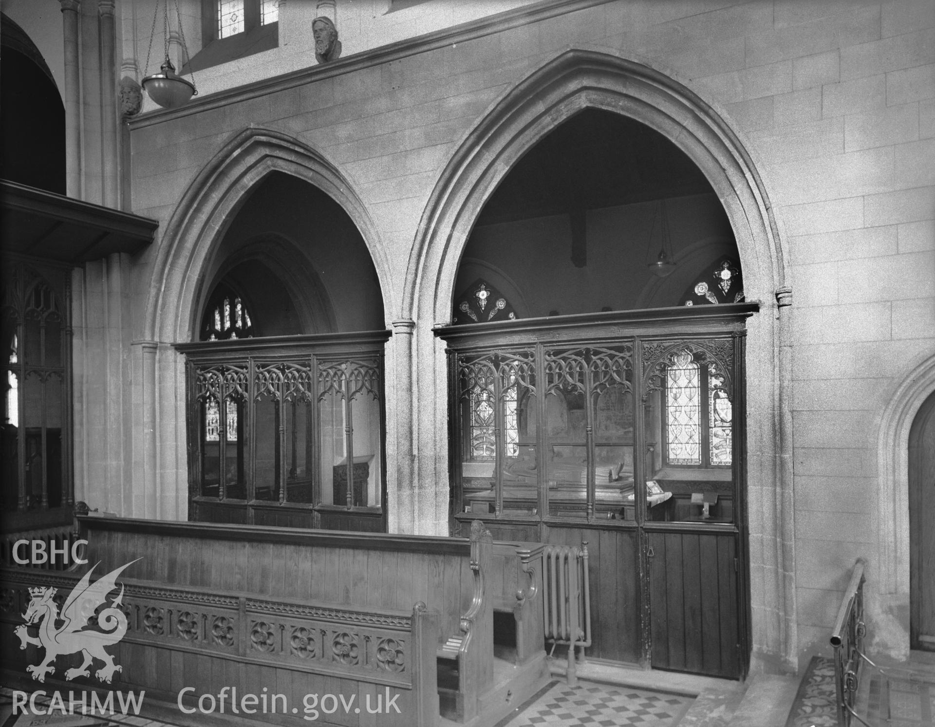Screen between chancel and north chapel