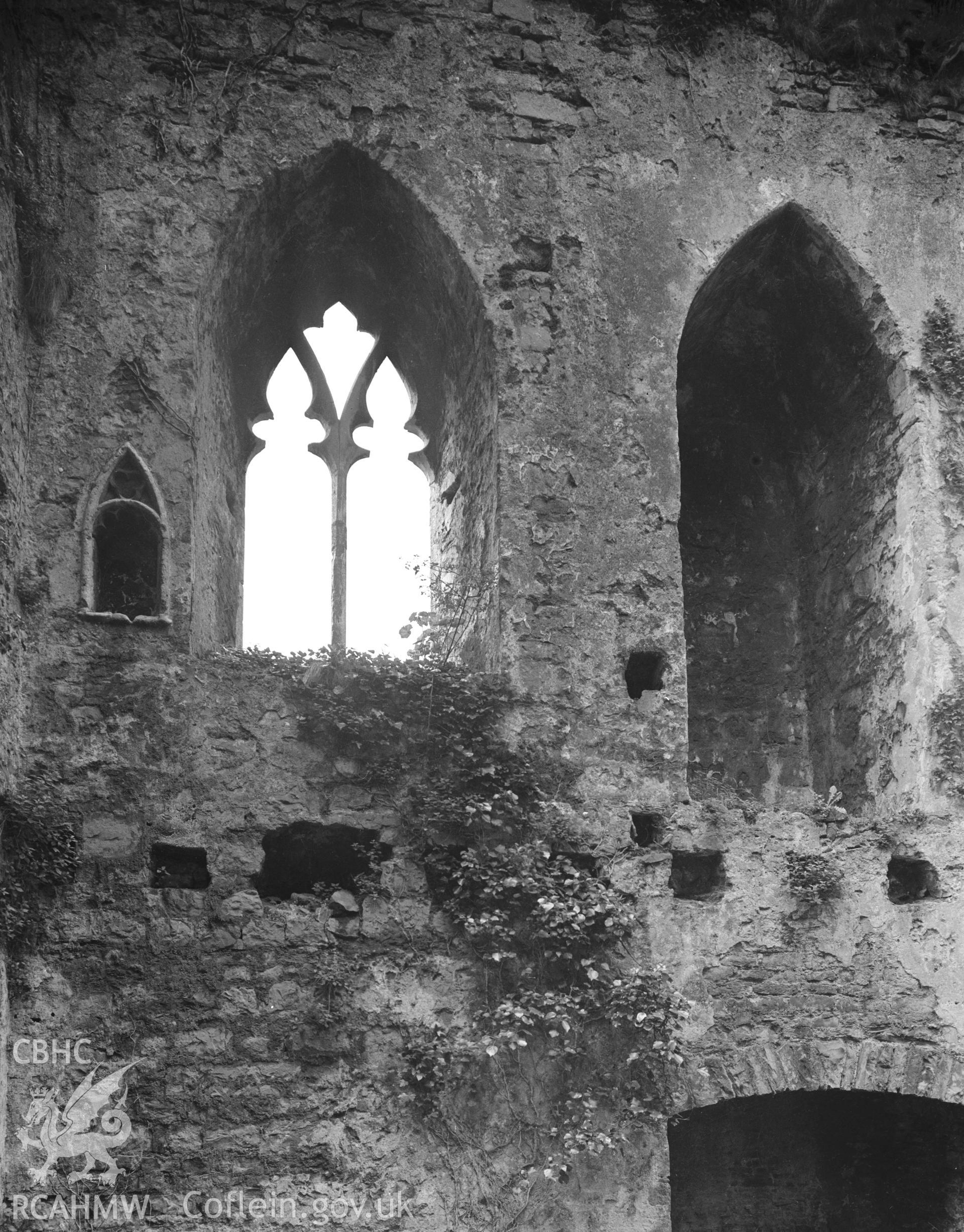 Window in the chapel on the second floor of the keep.