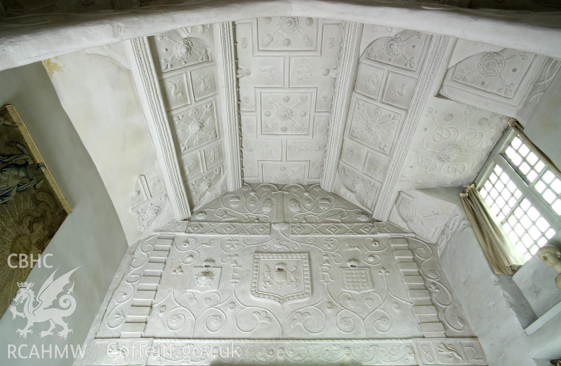 Detail of plasterwork on northwest wall and ceiling.