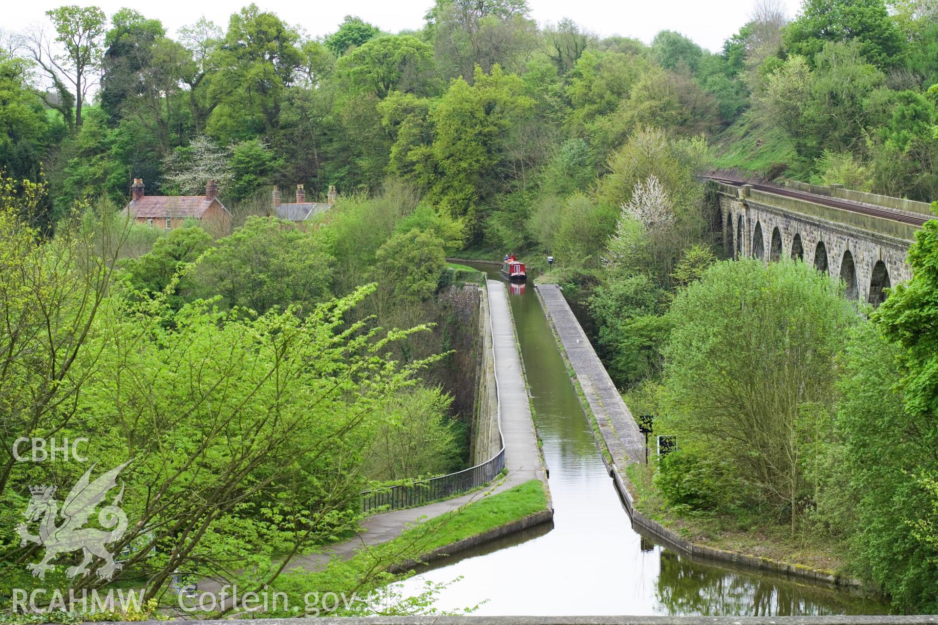 Canal and aqueduct from north northwest, viewed from above.