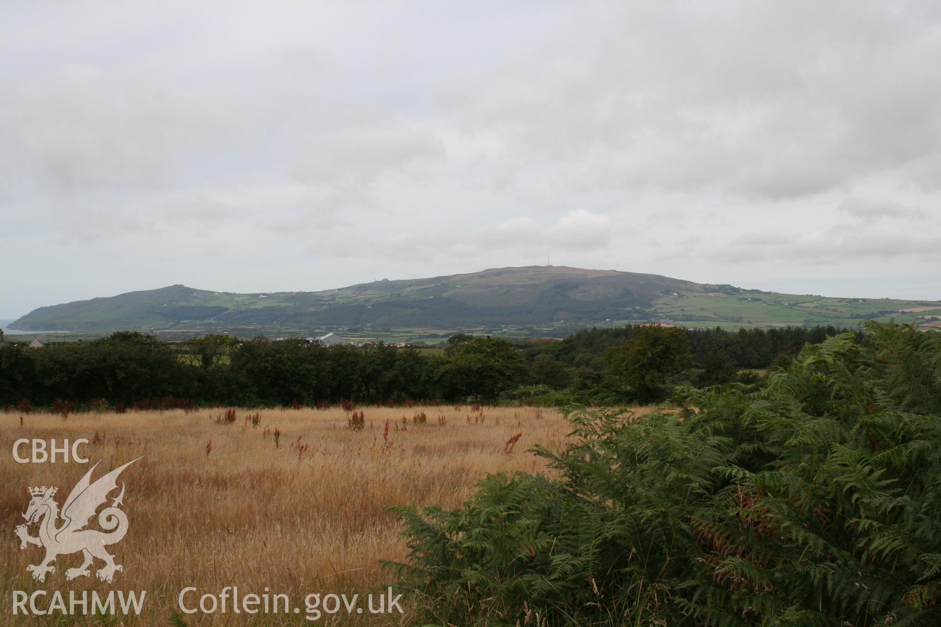 Mynydd Rhiw from the east