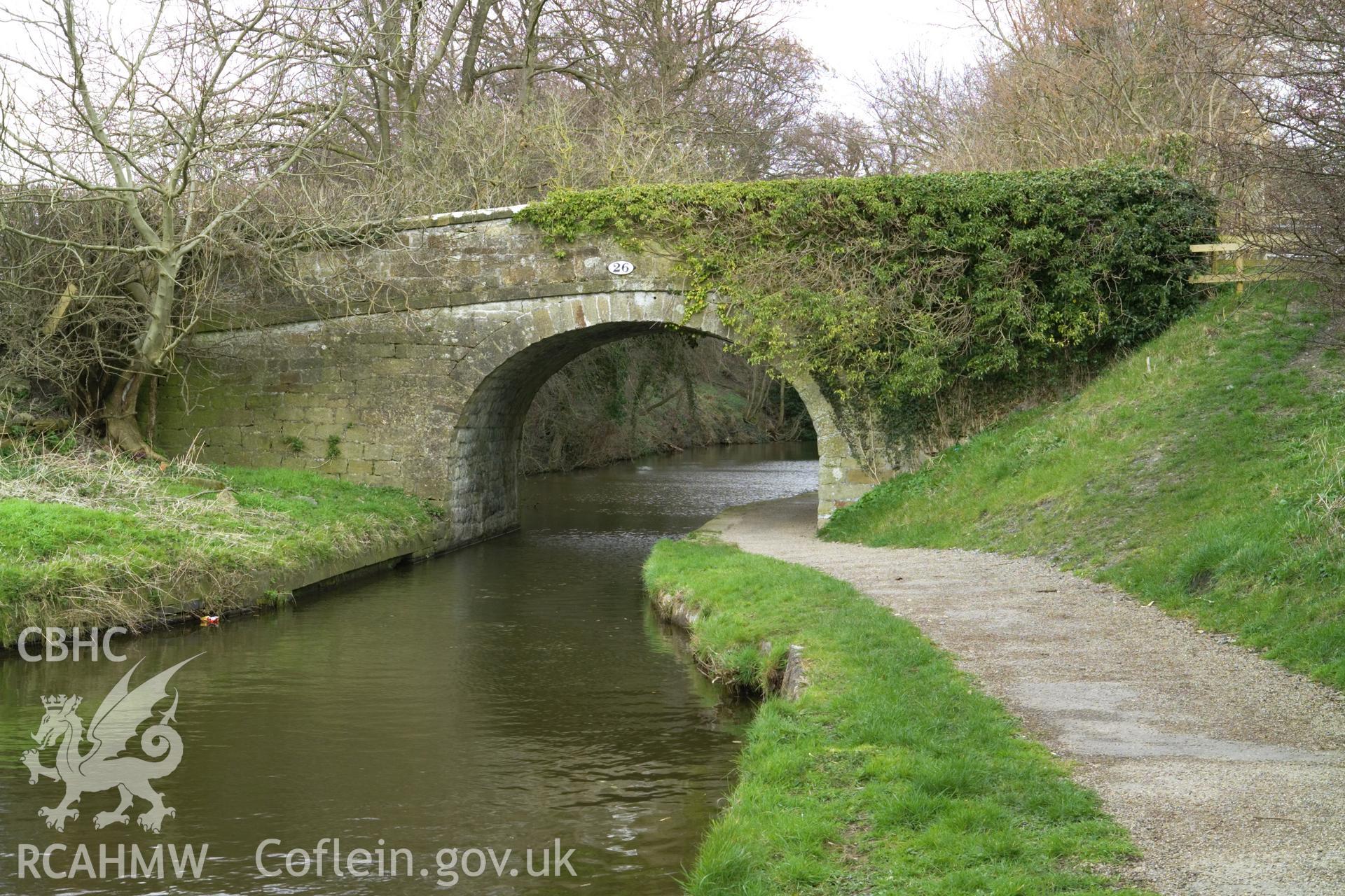 RCAHMW digital photographic survey of Whitehouse Bridge No. 26, Llangollen Canal, by Iain Wright, 14/3/2007.