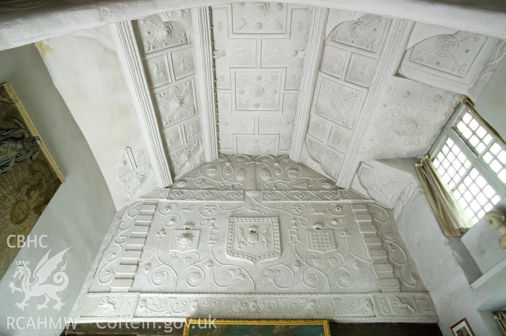 Detail of plasterwork on northwest wall and ceiling.