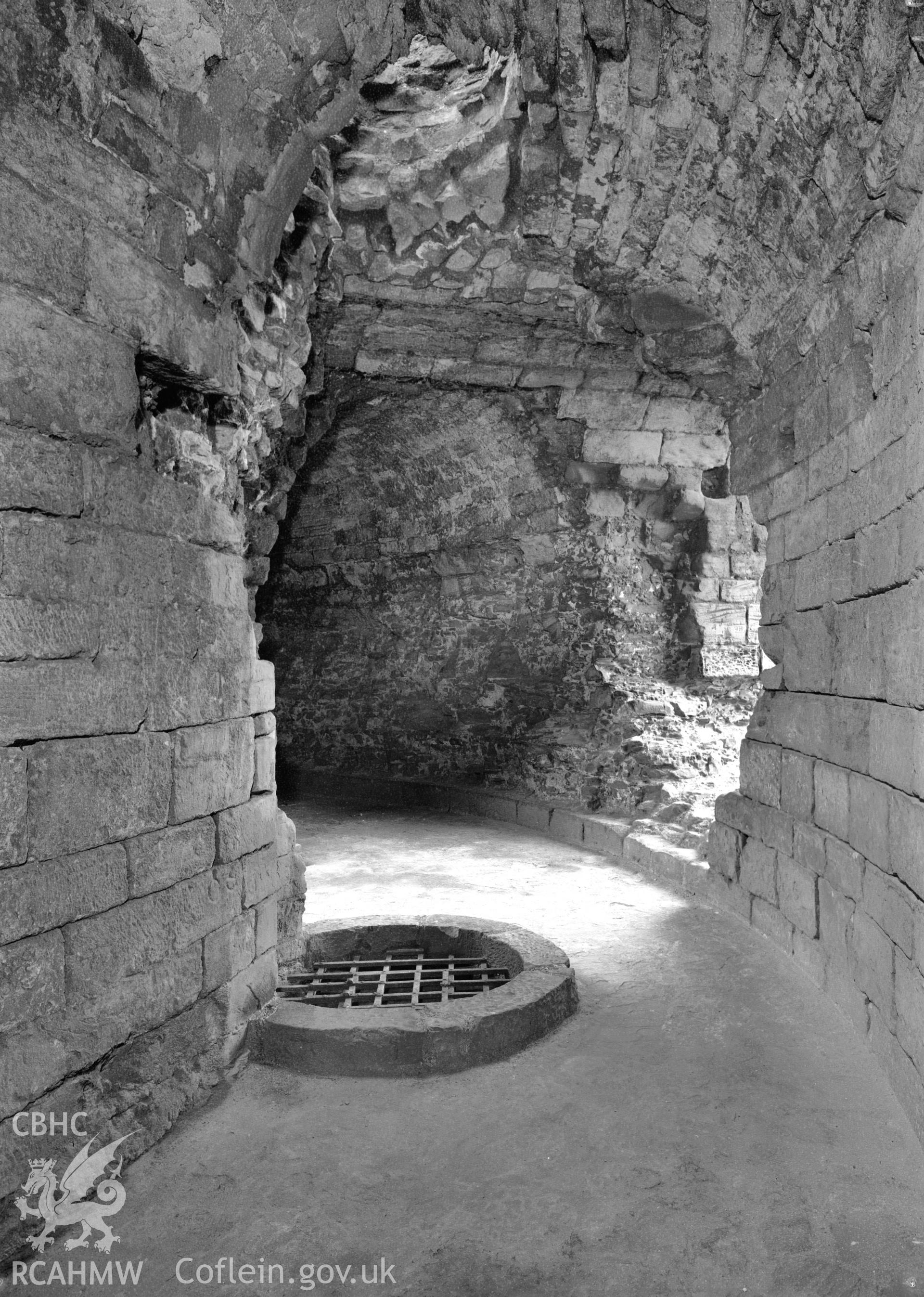D.O.E photograph of Flint Castle.