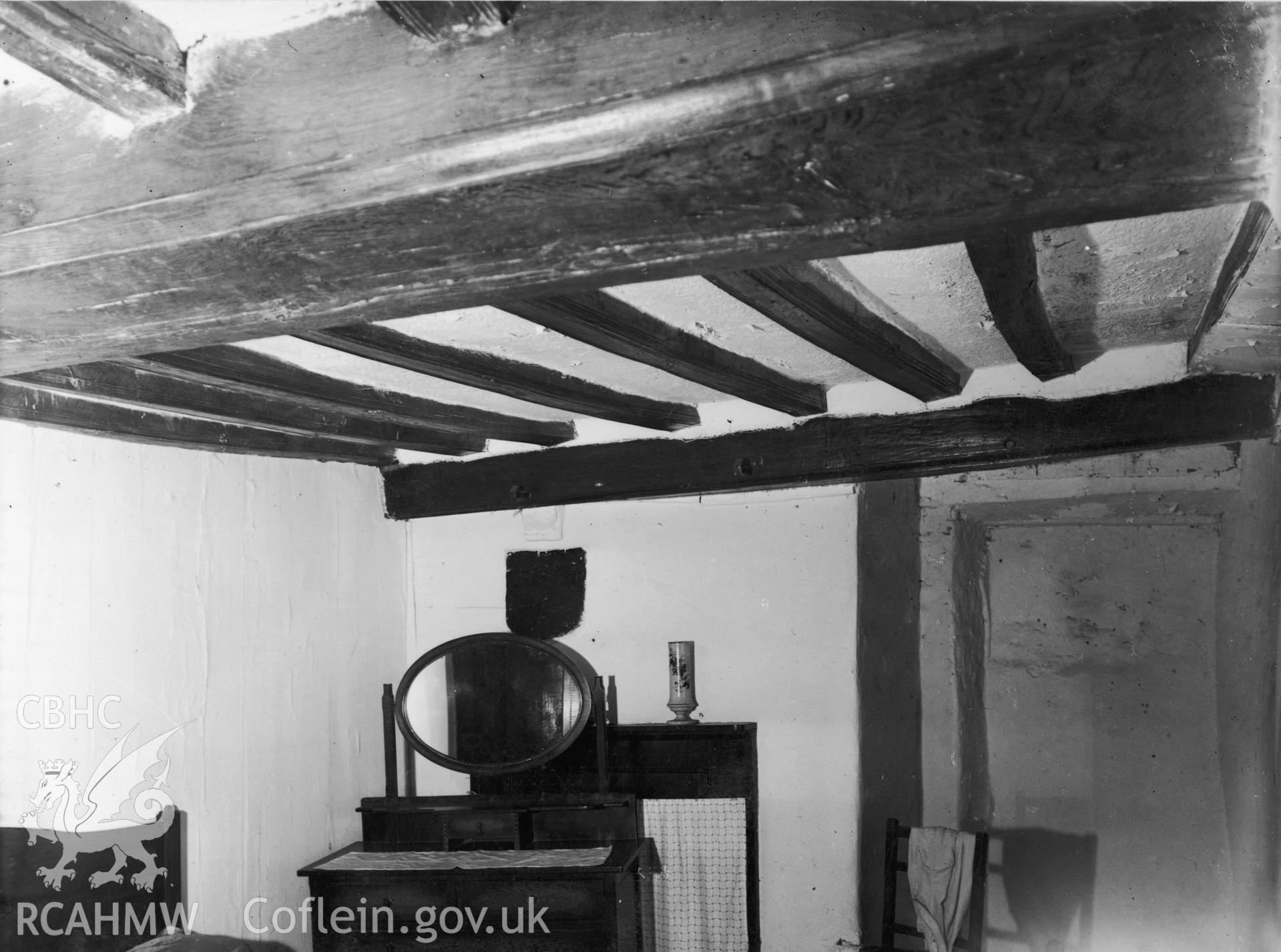 Interior view of bedroom room in Hafod Llwfog, Beddgelert.