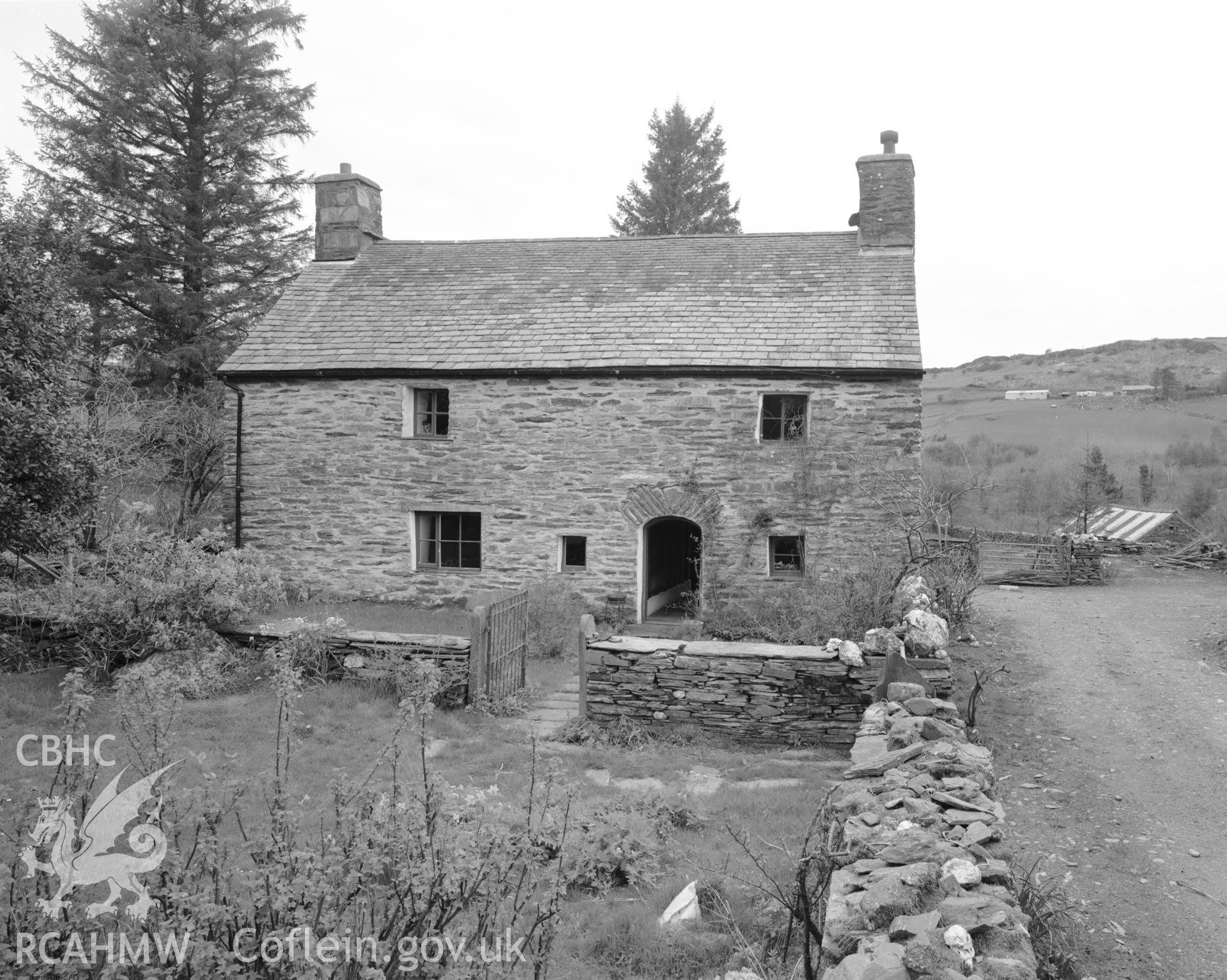 Main elevation of Bryn yr Odyn.