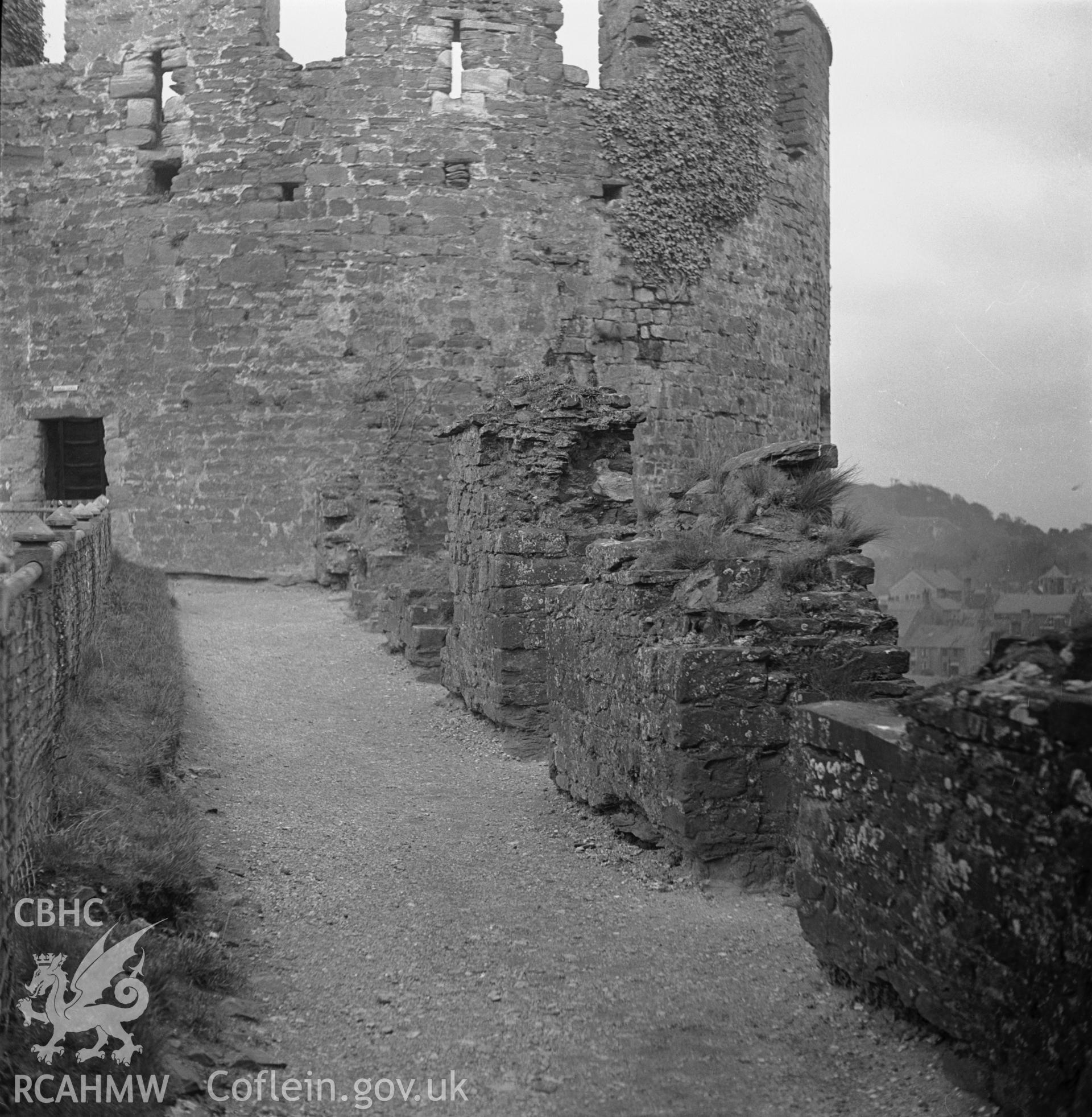 D.O.E photograph of Conwy Castle.