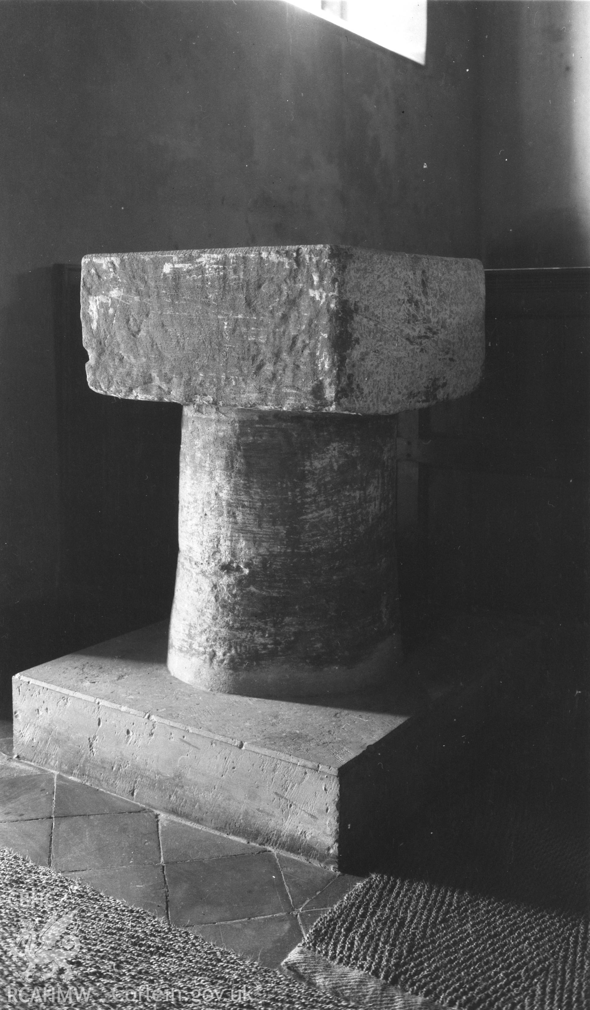Black and white photograph showing the font.