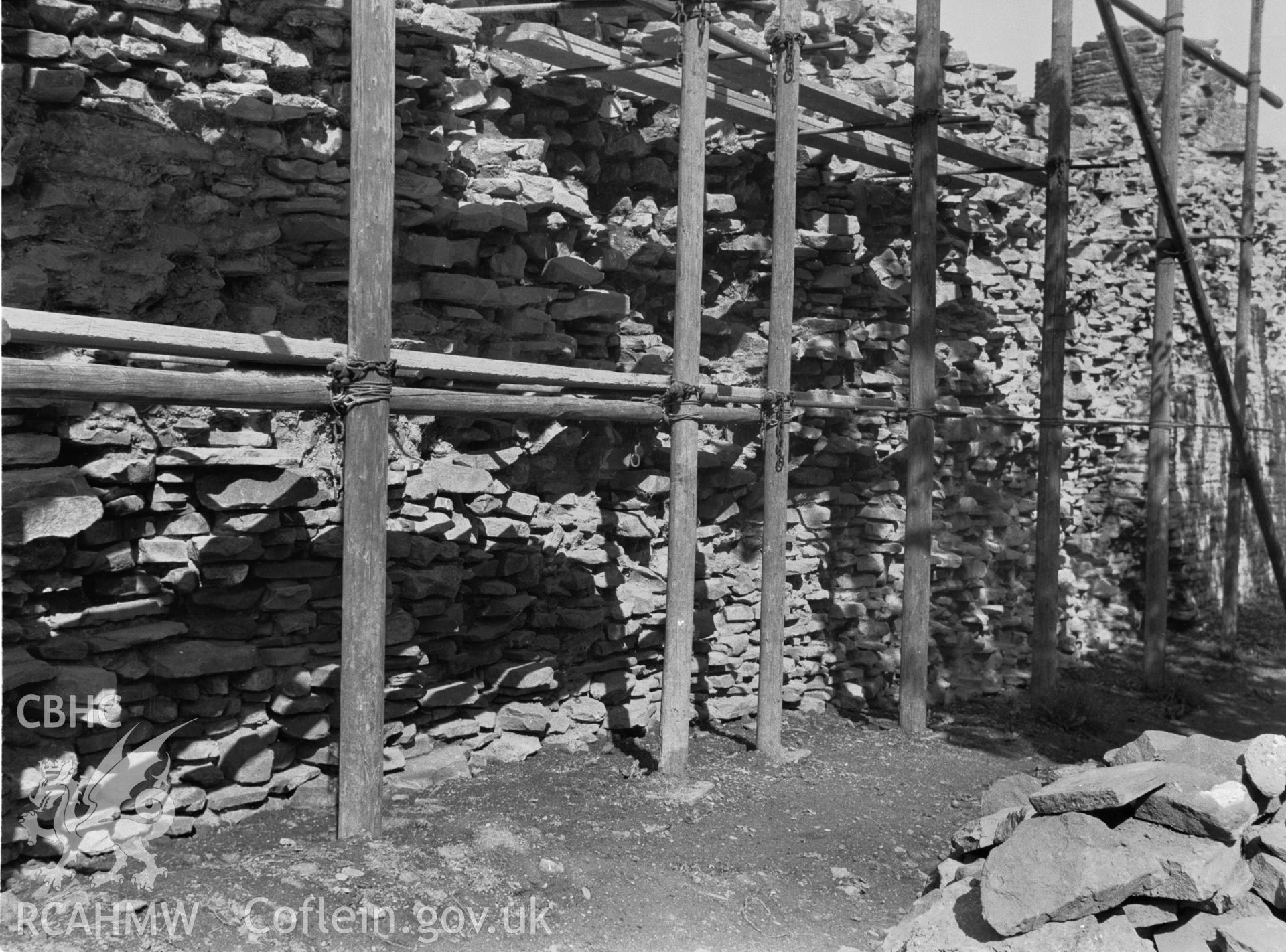 D.O.E photograph of Skenfrith Castle.
