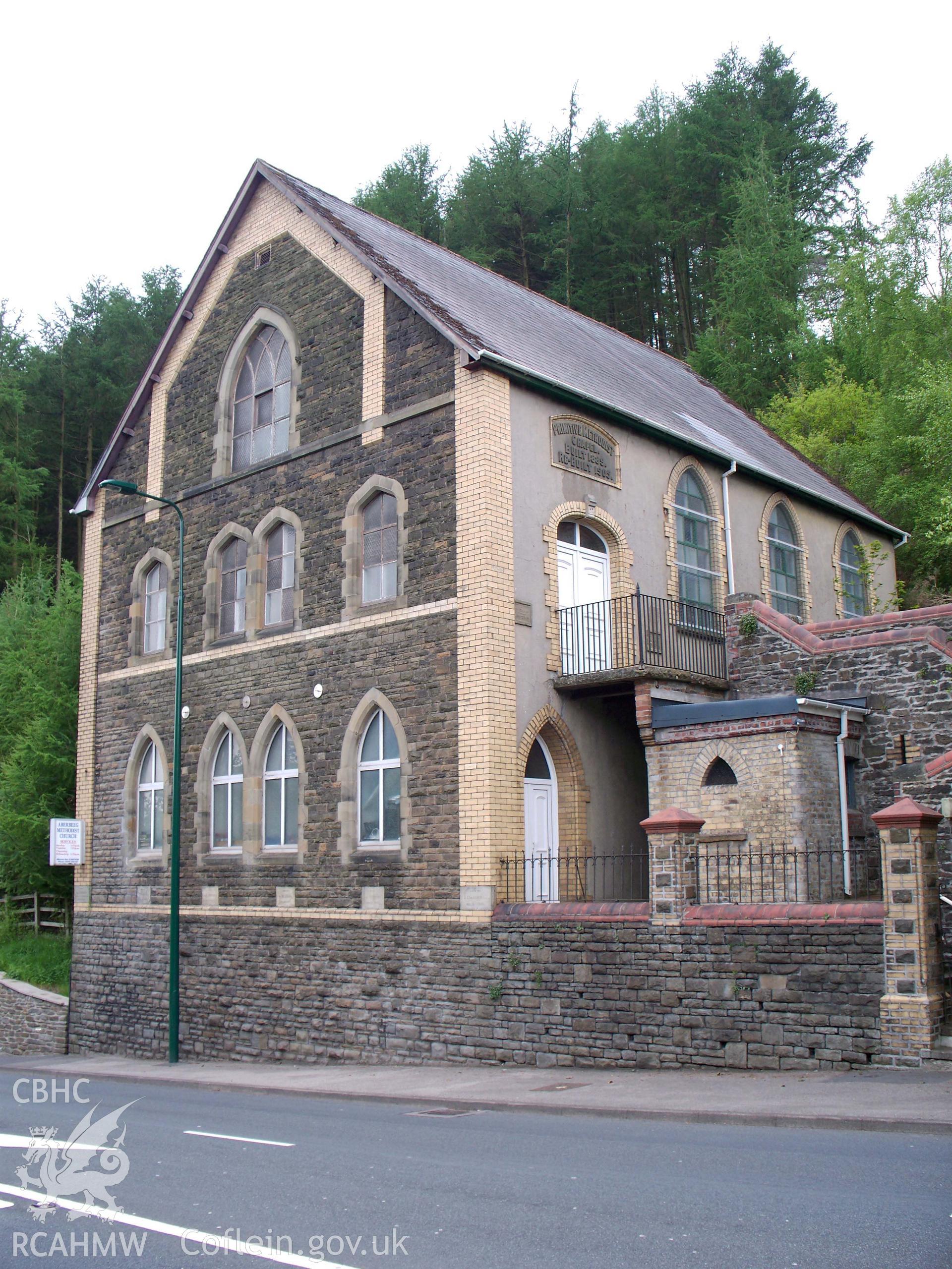 South-eastern gable-end with north-eastern side, general view.