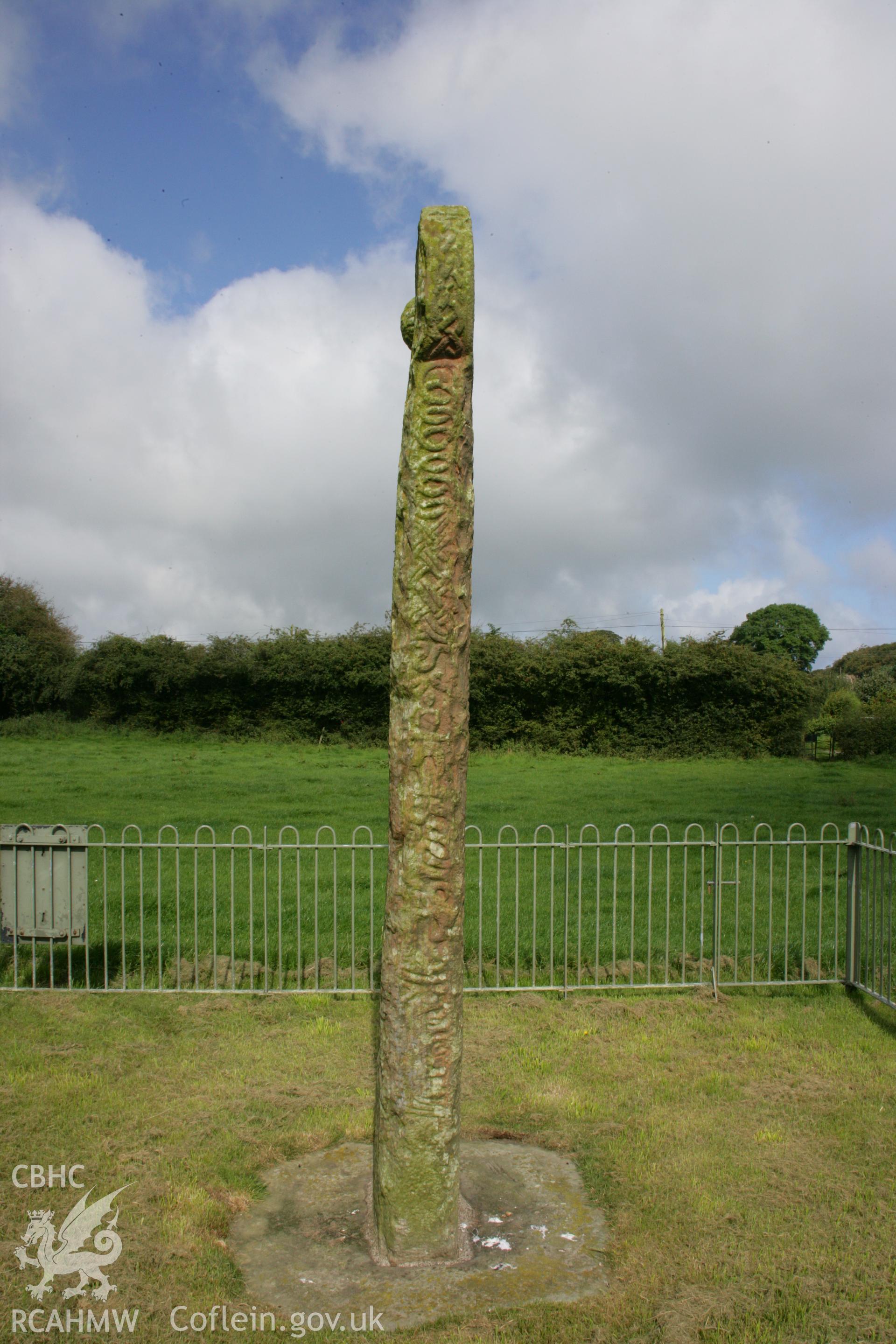 Maen Achwyfan Cross, view of south edge.
