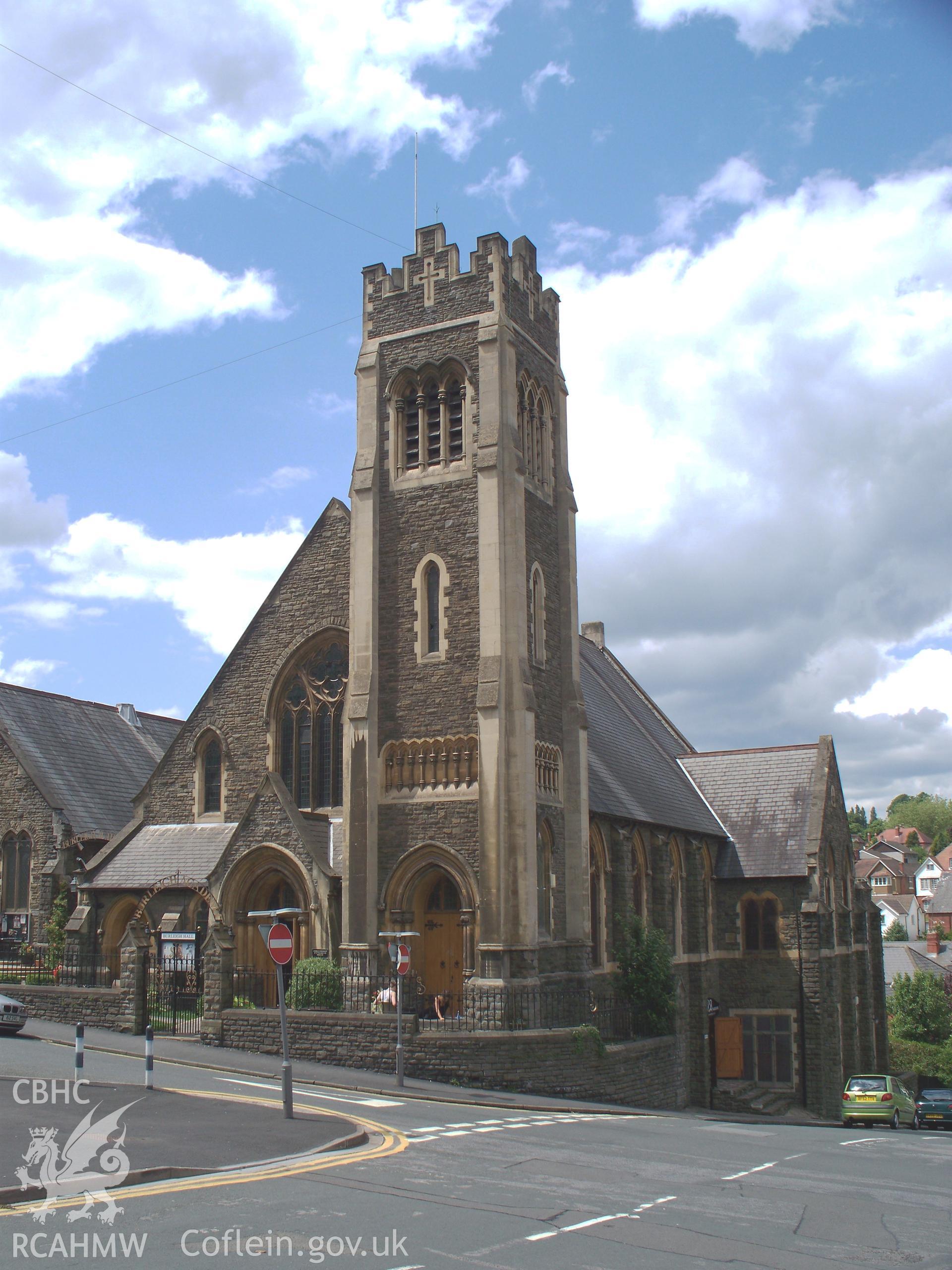 Main 1912 chapel from the SE showing basement.