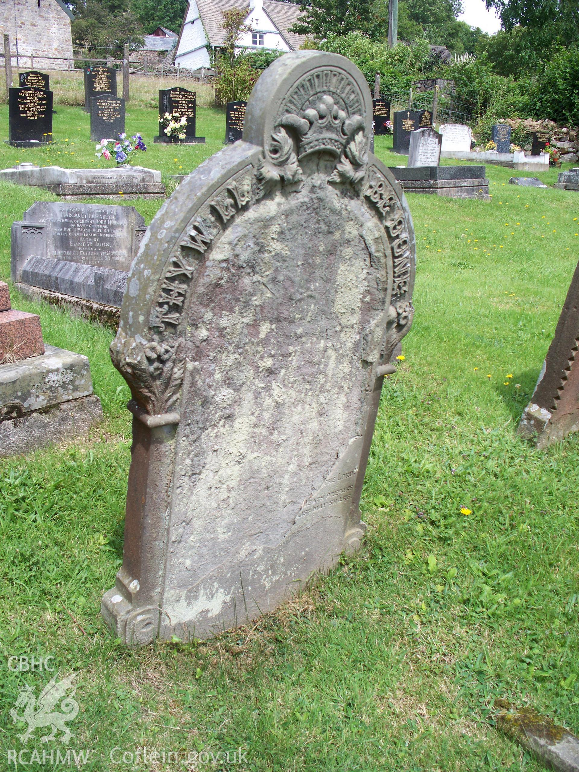 'Thy Will Be Done' deteriorating gravestone.