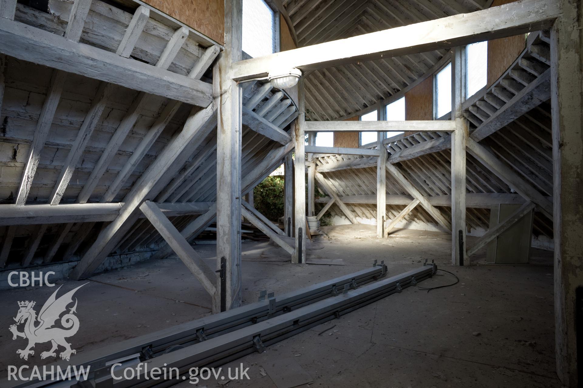 Roof structure of piggery.