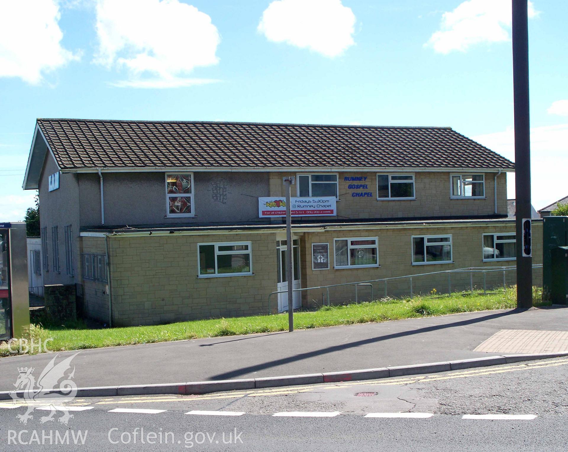 NW Brachdy Road entrance side and NE end.