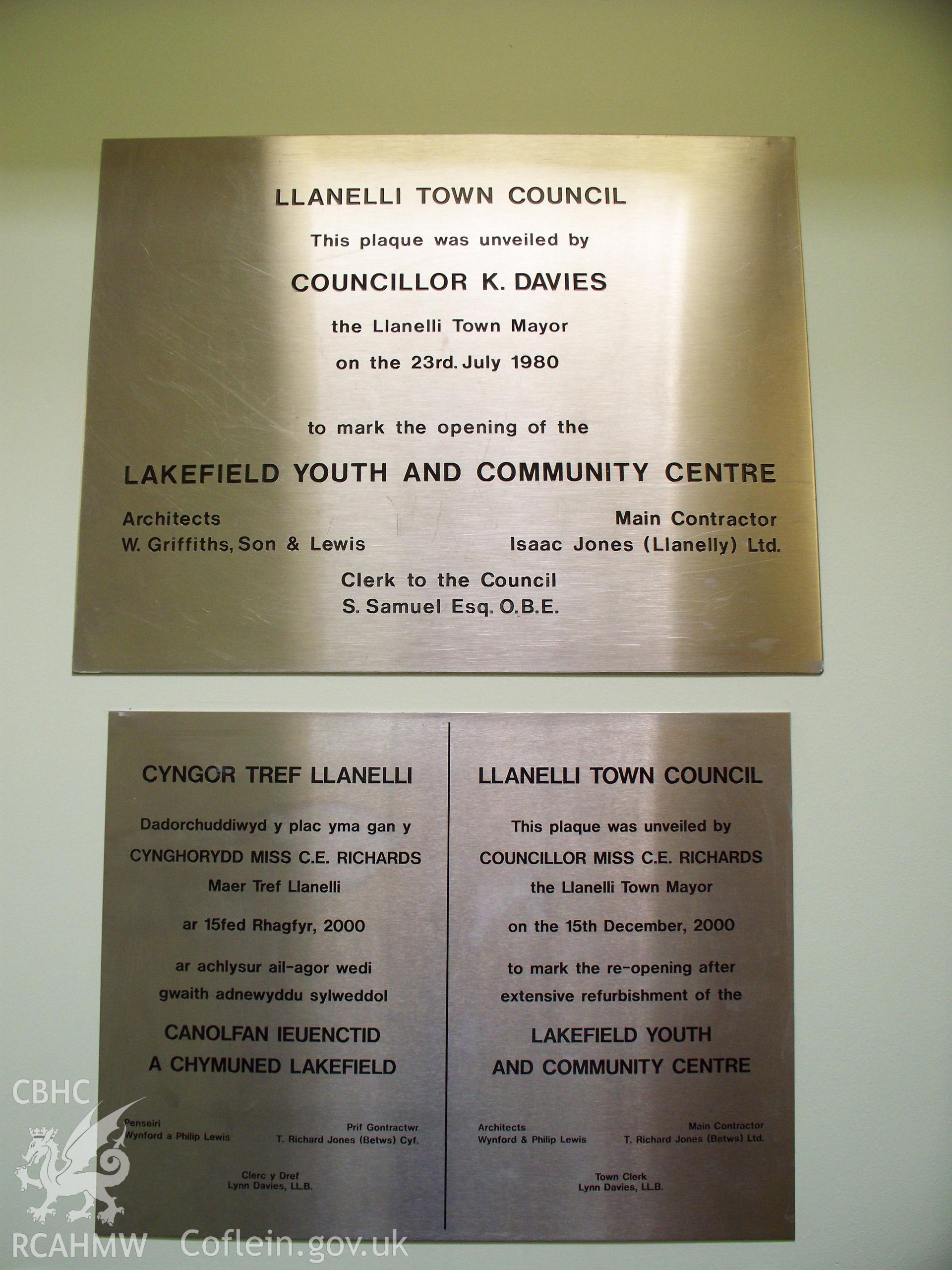 Interior plaque `Lakefield Youth & Community Centre 1980 & 2000?.