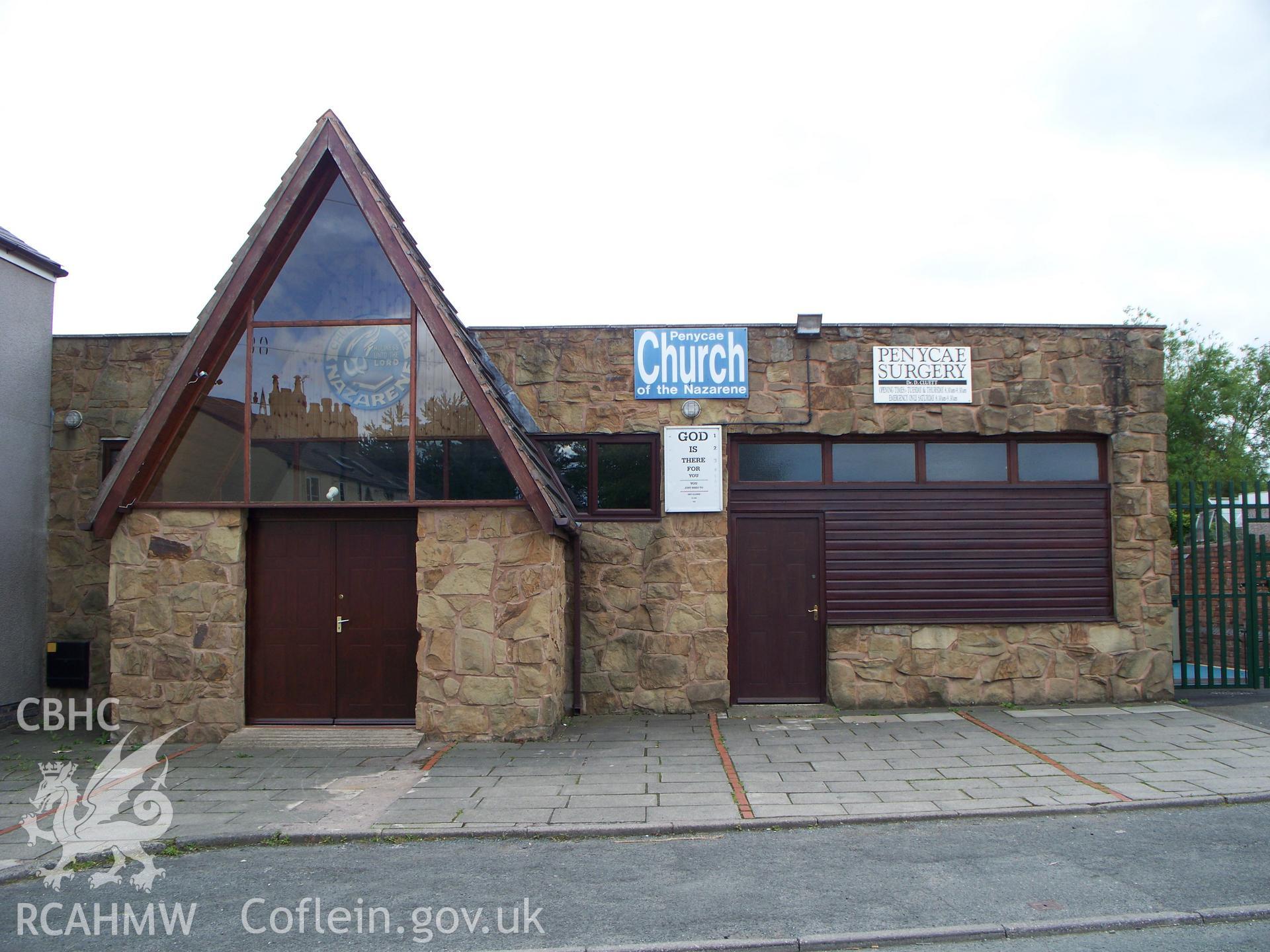 North Stryt Isa entrance front.