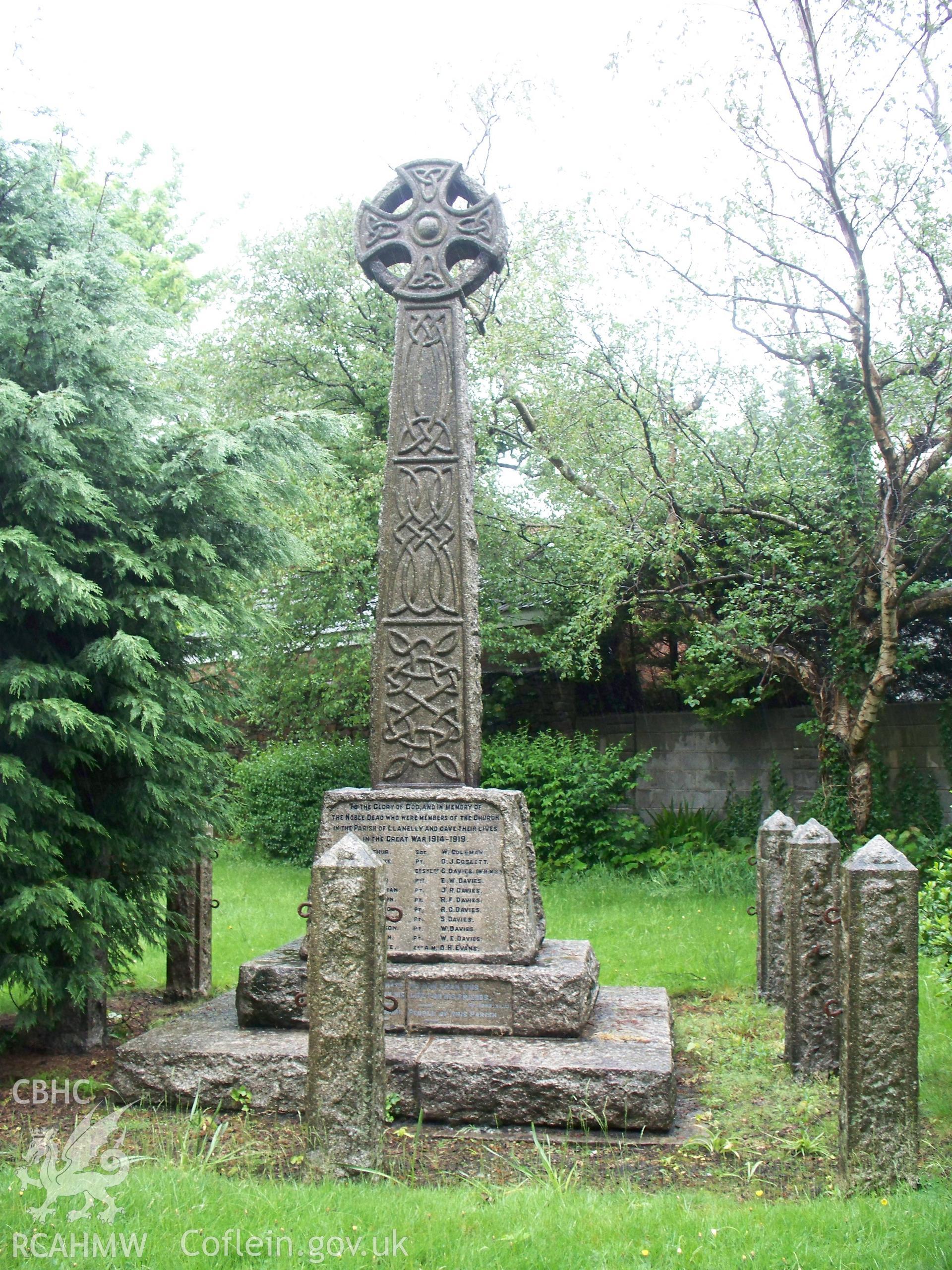 1914-19 War memorial to members of Llanelli Church in SE corner of churchyard.