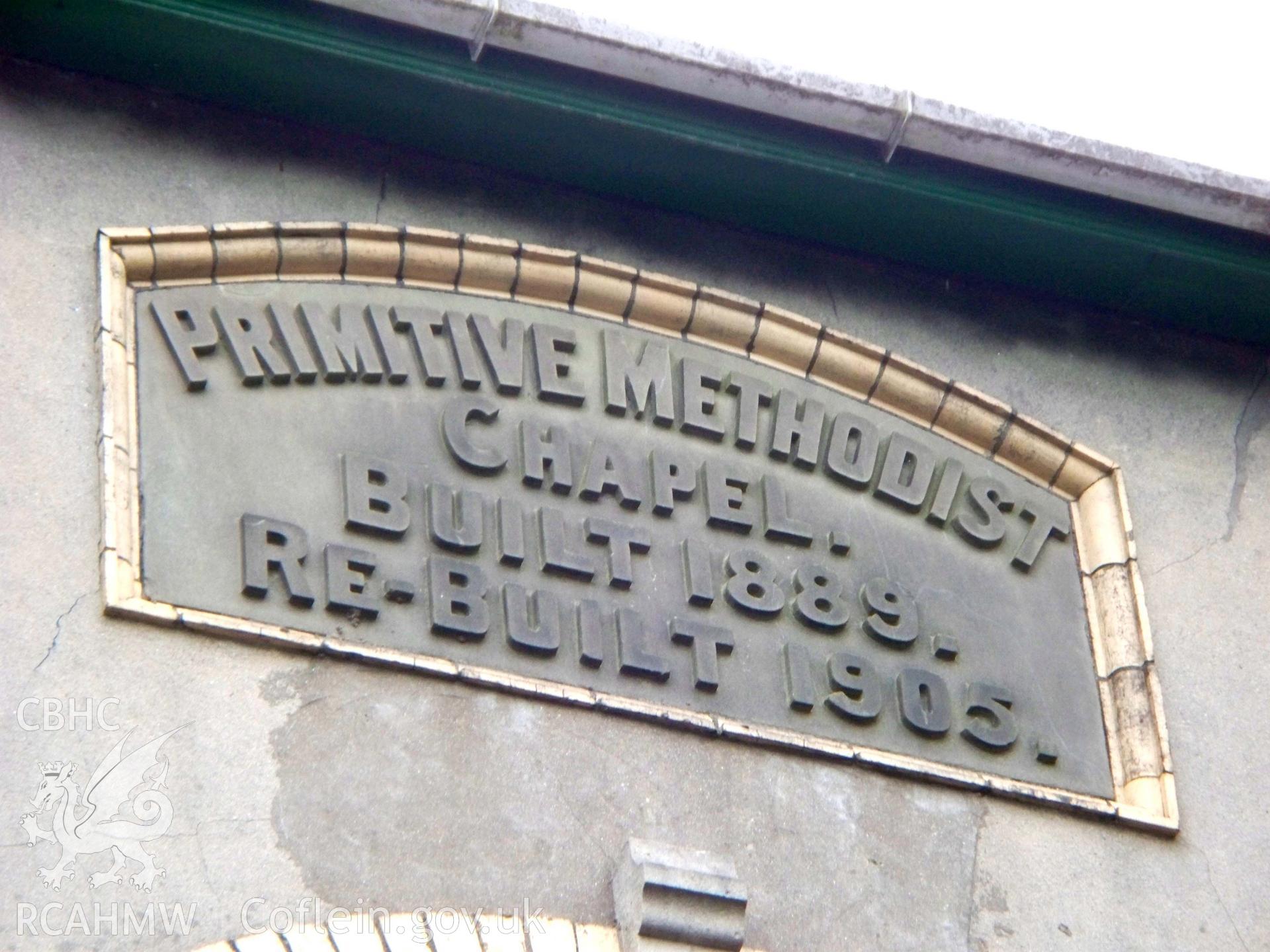 Plaque 'PRIMITIVE METHODIST CHAPEL BUILT 1889 RE-BUILT 1905' on SE.