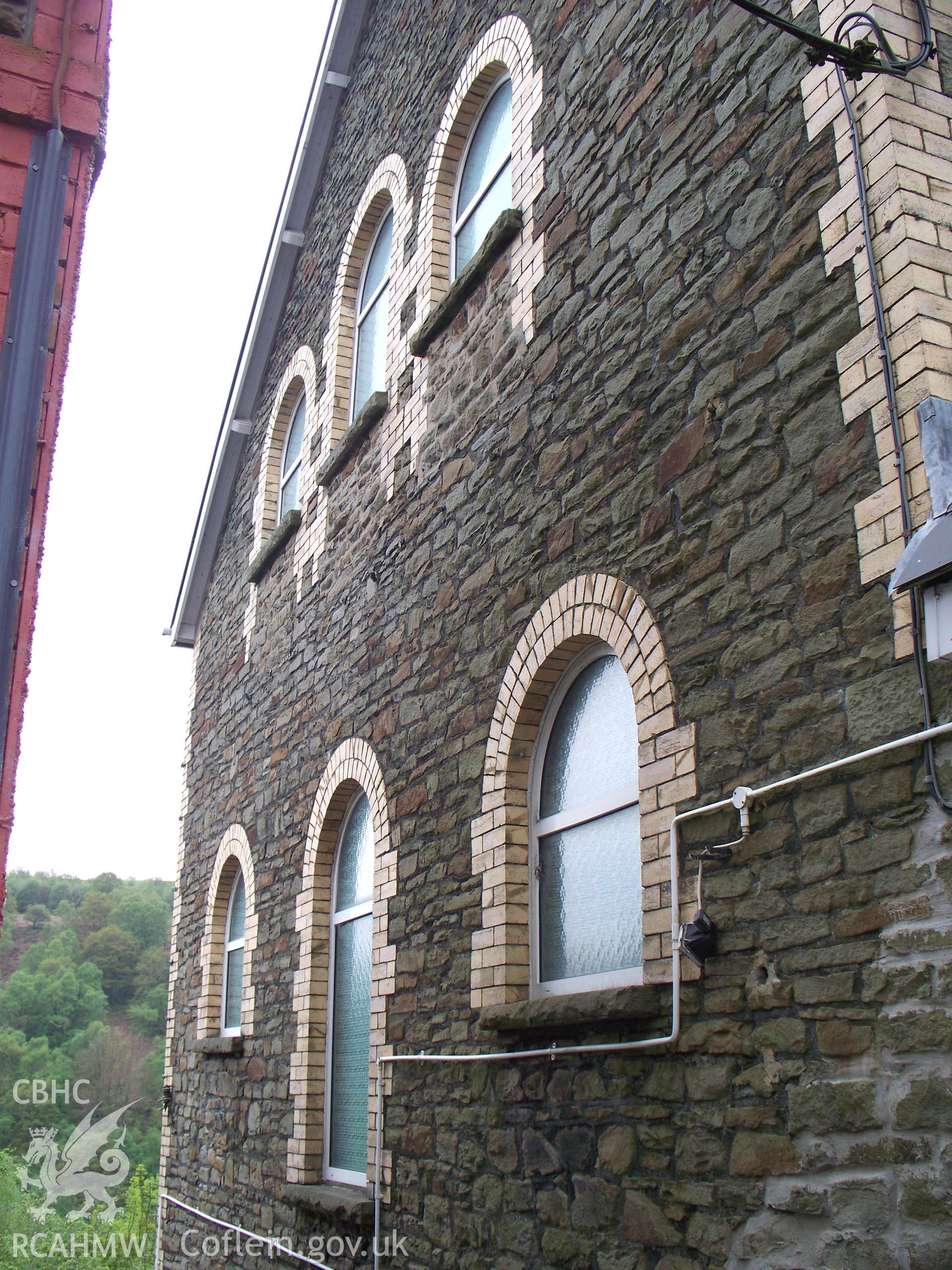 Upper fa?ade of the south-east gable end. 004