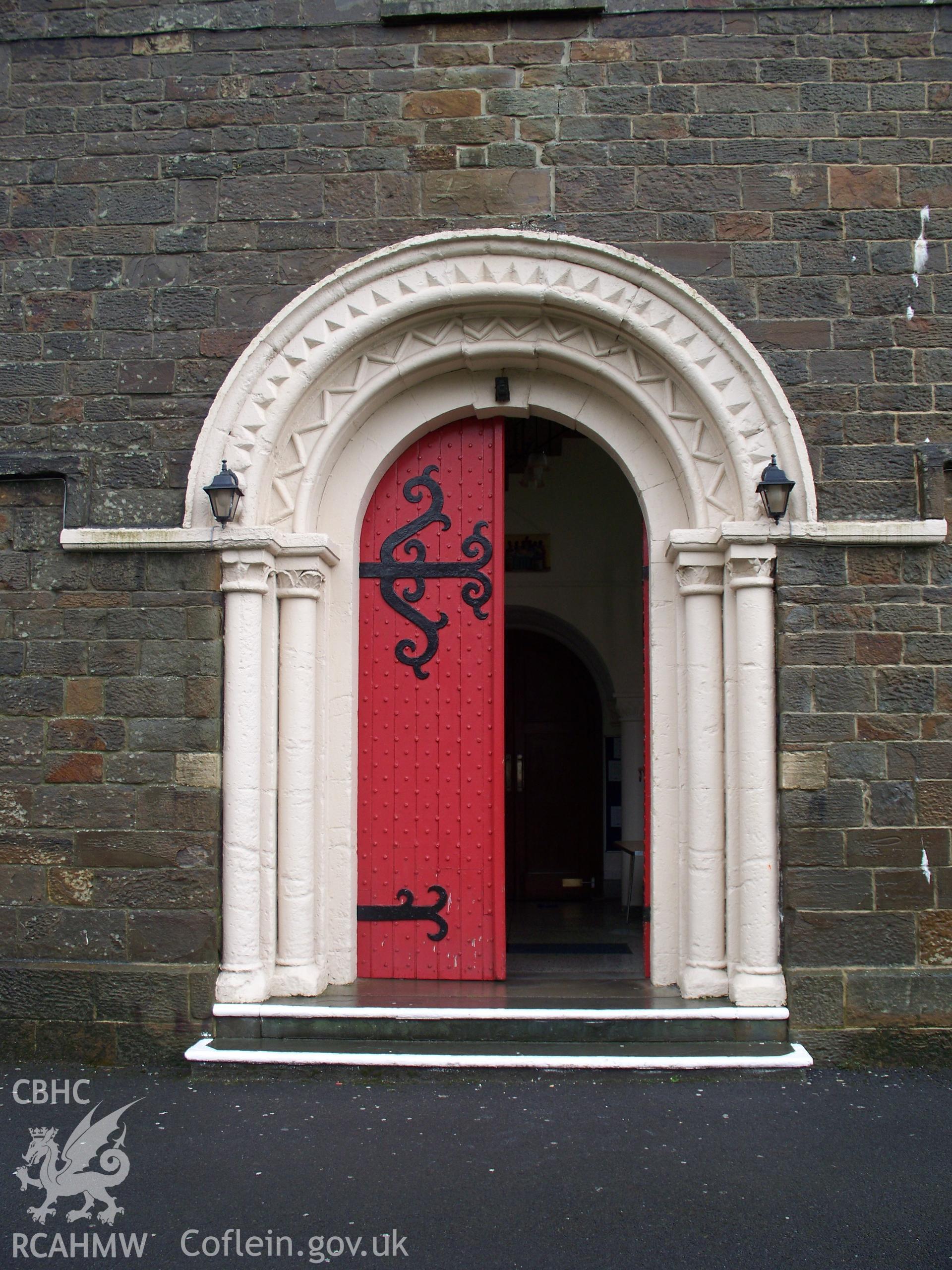 NW main door.