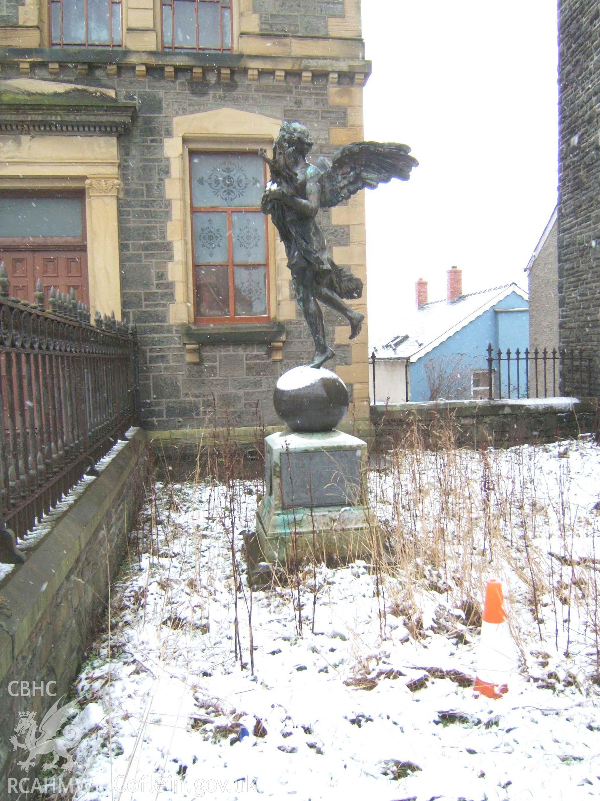 War memorial statue from the north-west with Tabernacl Chapel behind.