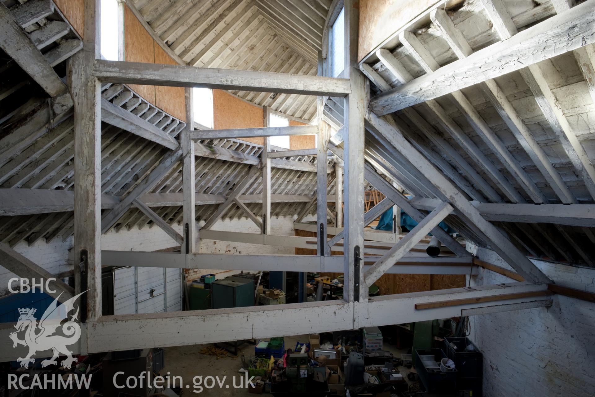 Roof structure of piggery.