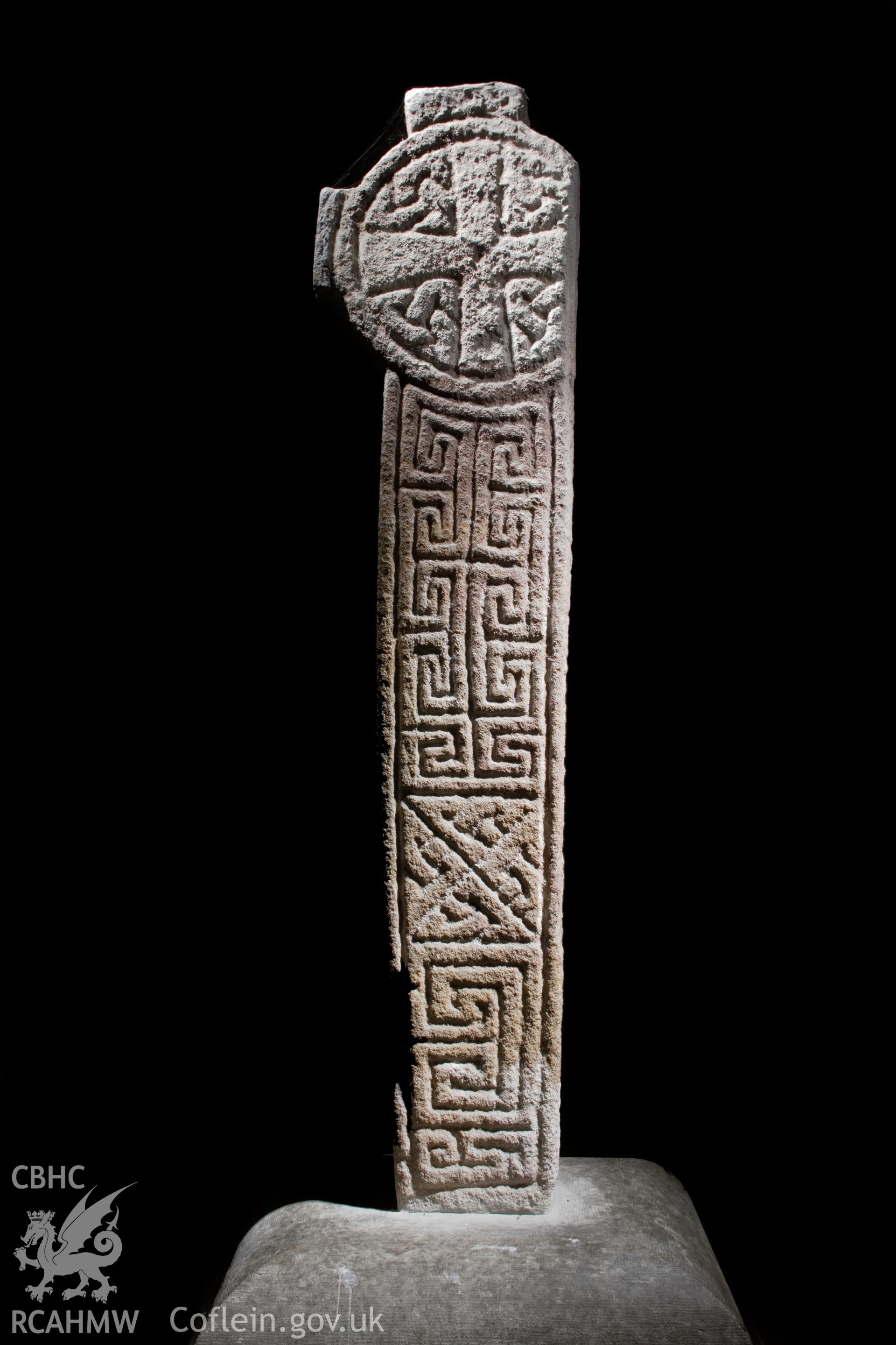 Shaft detail.