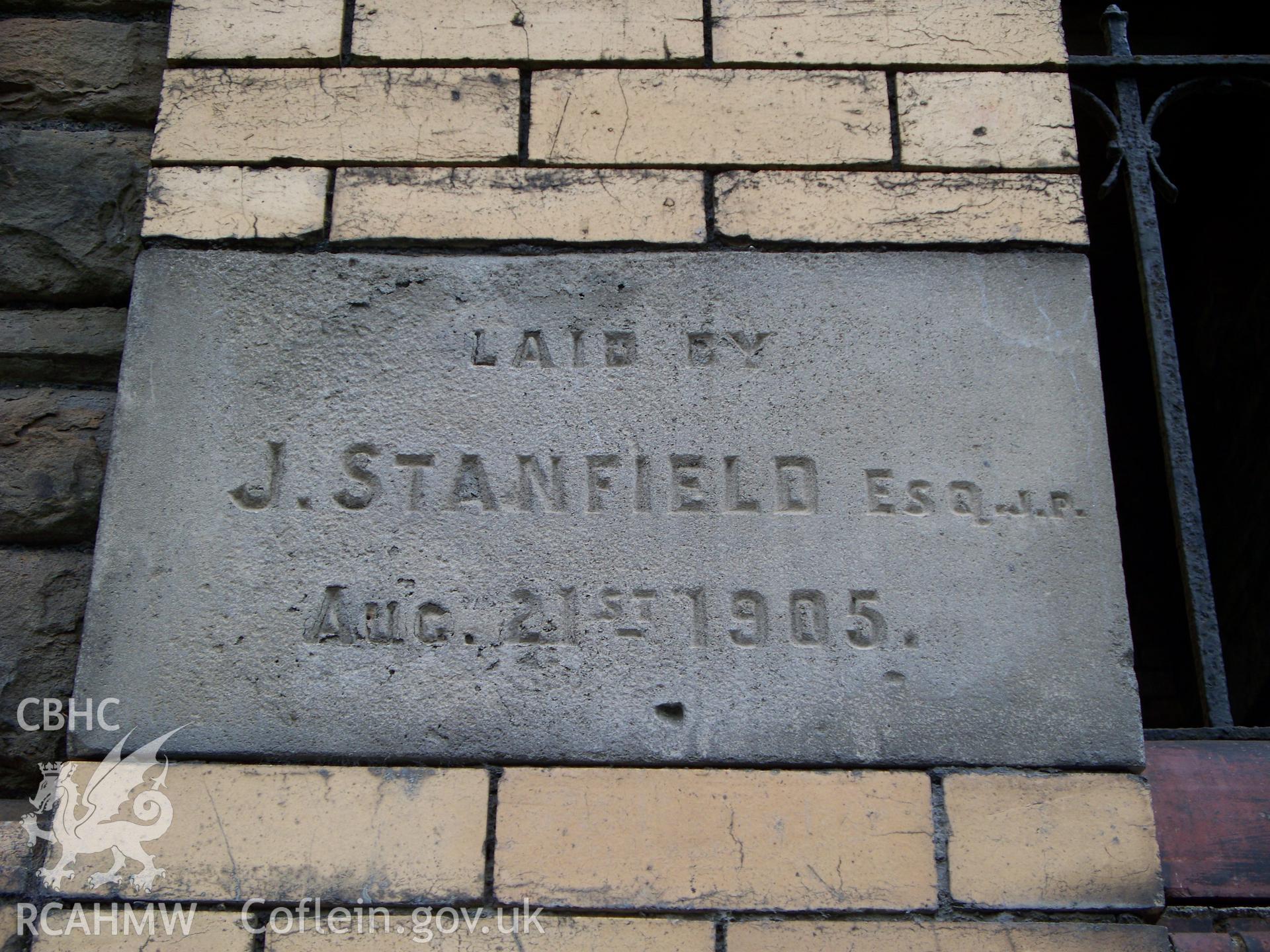 North-east plaque, J.Stanfield AUG 21 1905.