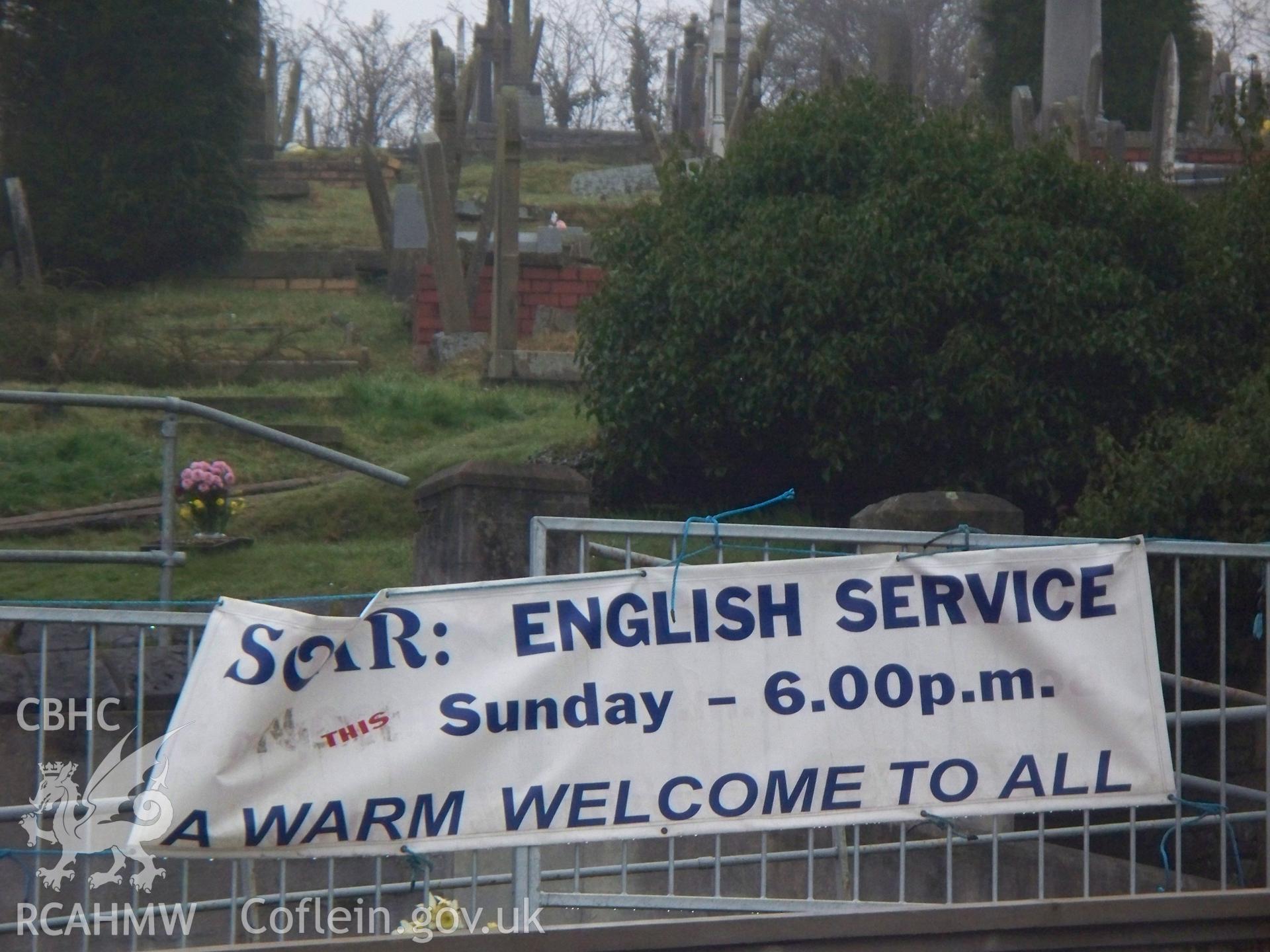 Banner advertising 6pm service in English.