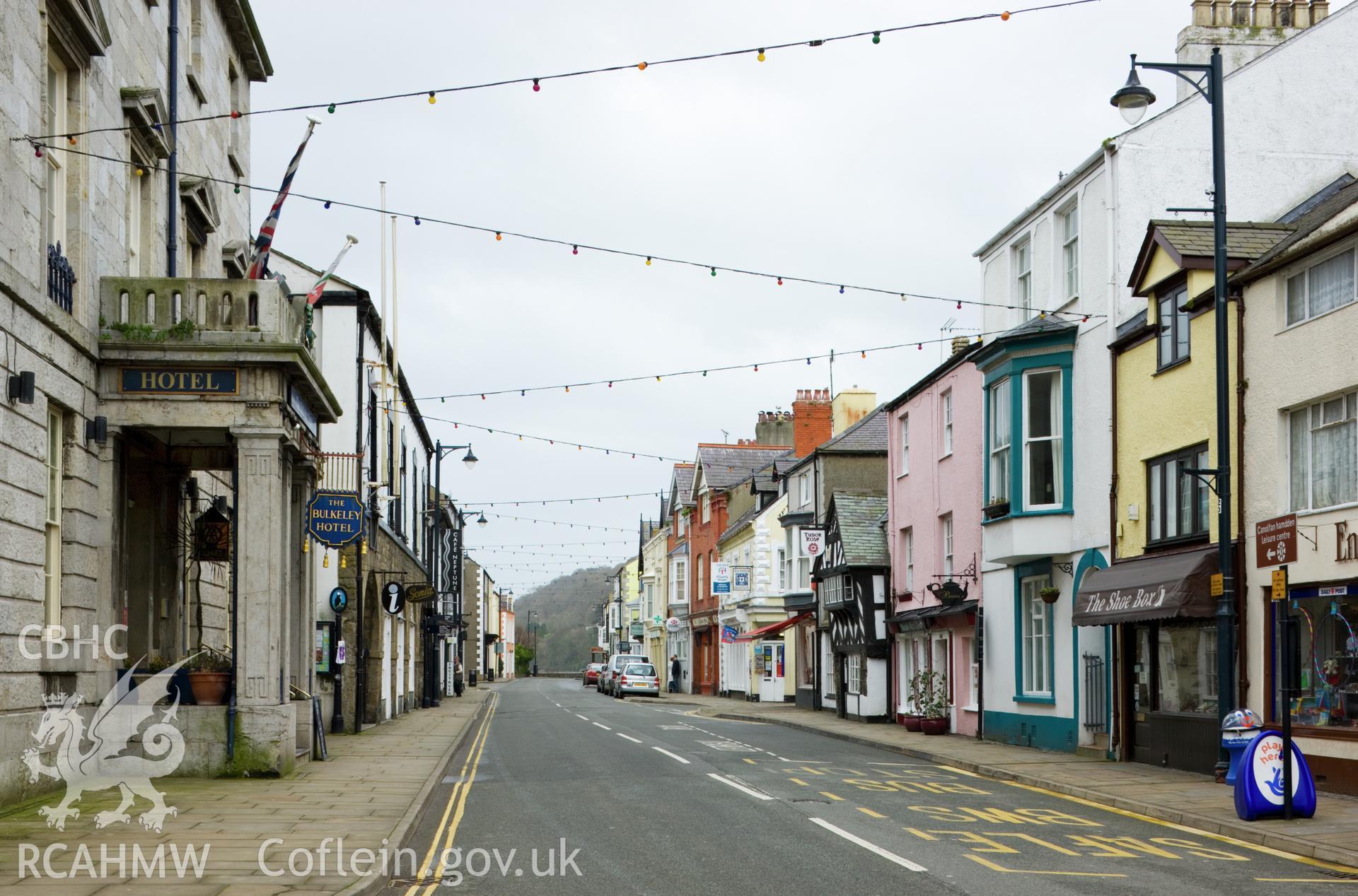 Looking southwest down Castle Street from outside the Bulkeley Arms.