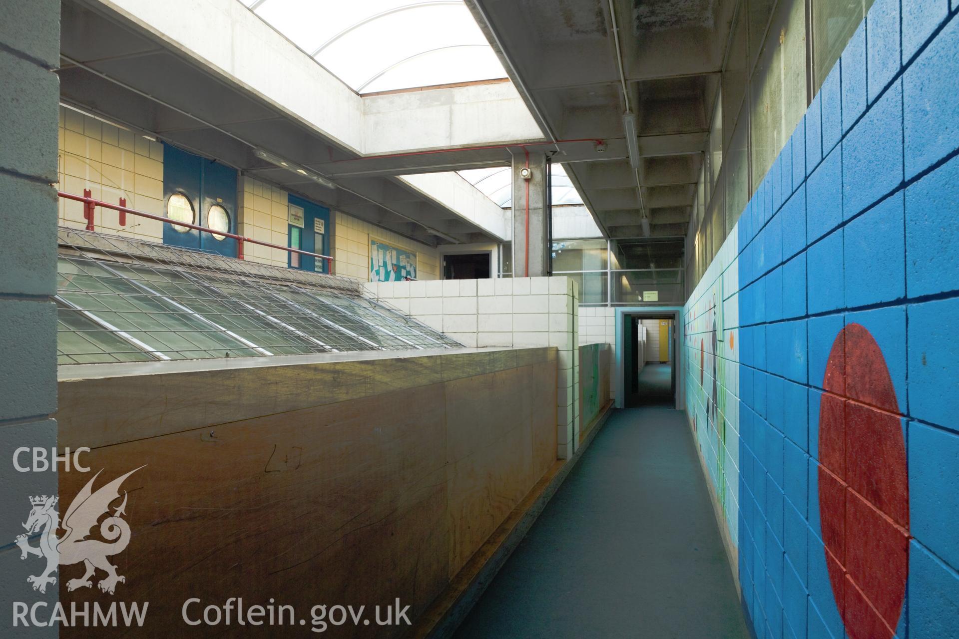 Circulation corridor on level 3