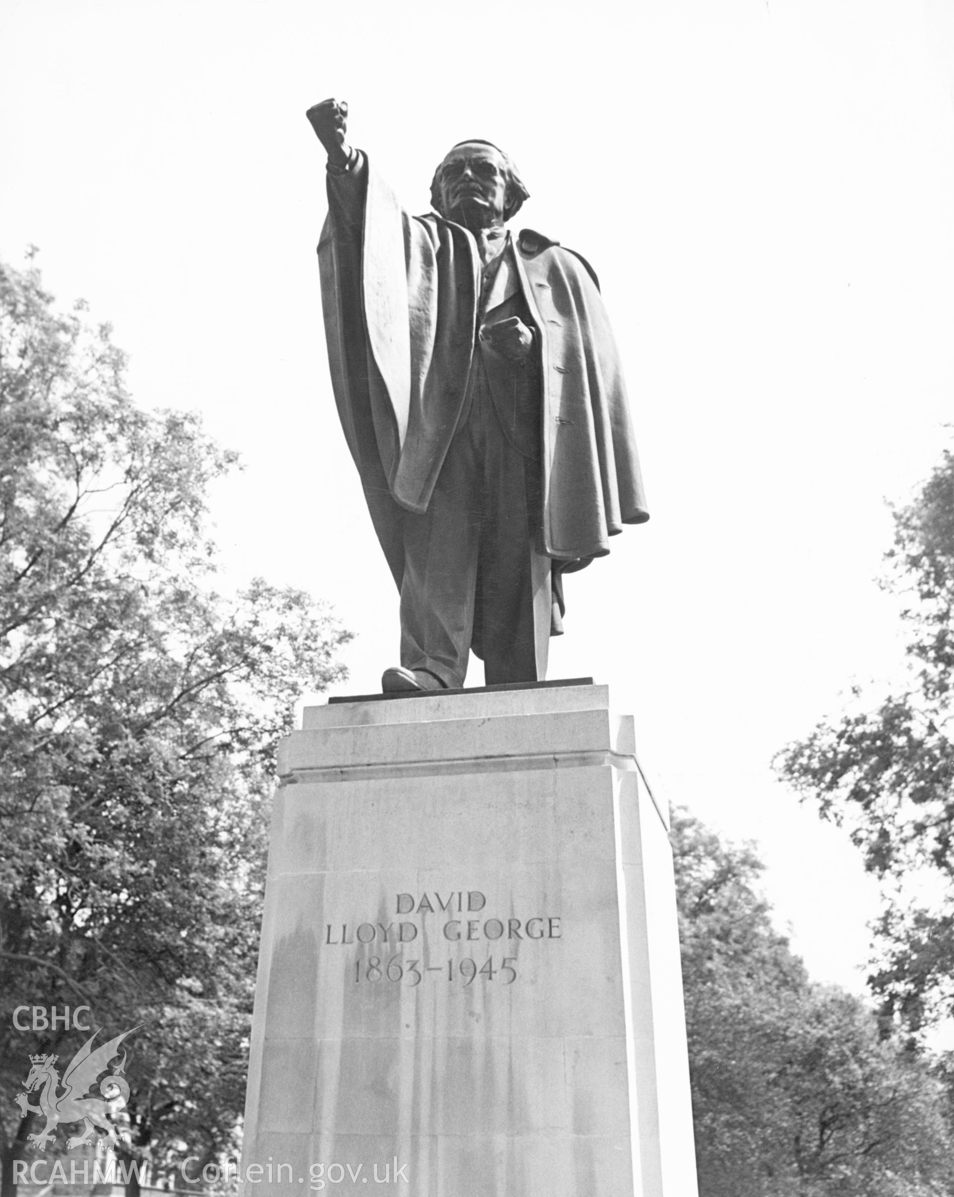 1 b/w print showing the statue of David Lloyd George in Cathays Park, Cardiff; collated by the former Central Office of Information.