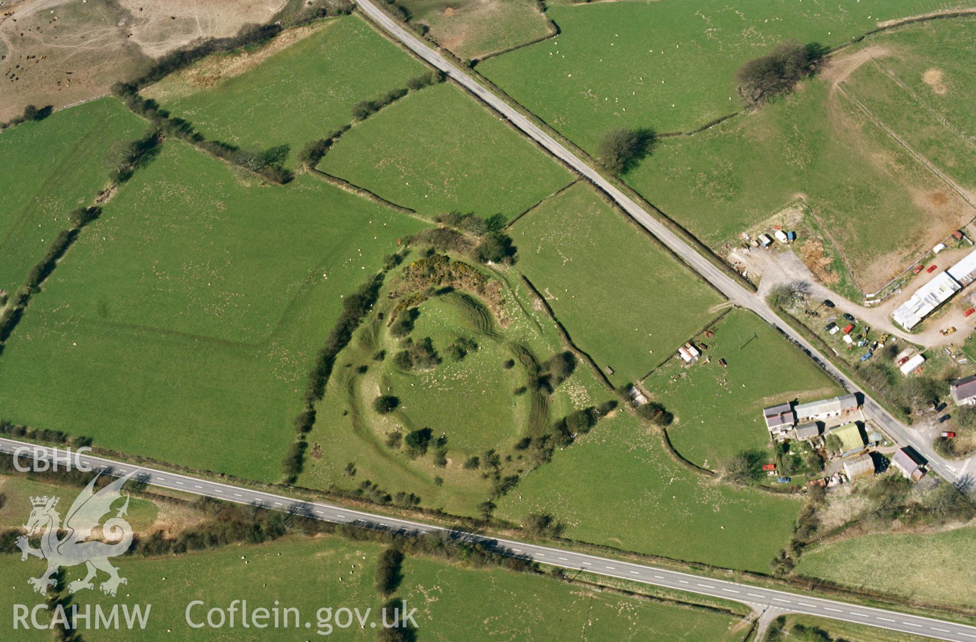 RCAHMW colour oblique aerial photograph of Tomen-y-Rhodwydd, motte and bailey. Taken by Toby Driver on 08/04/2003