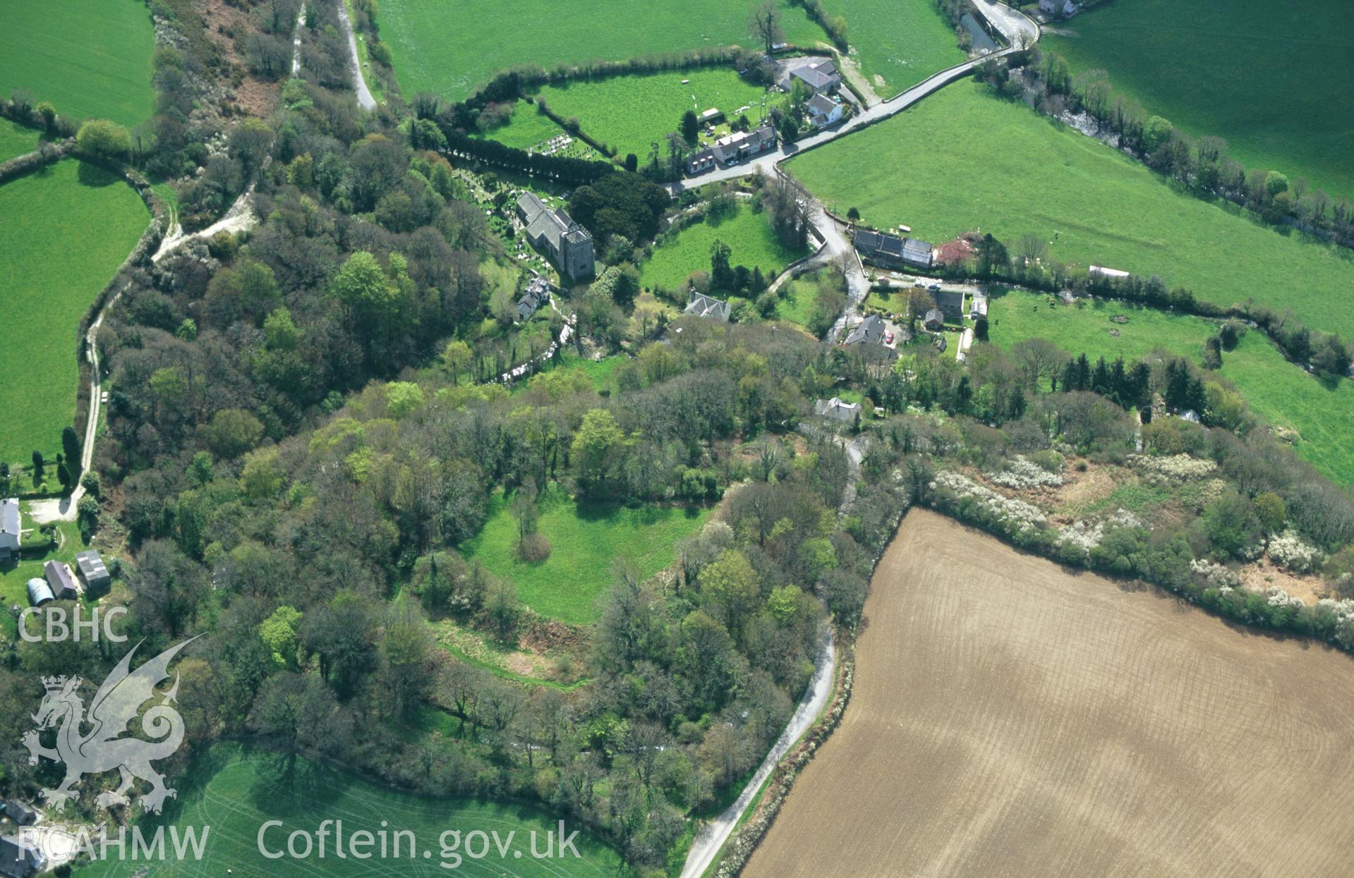 RCAHMW colour slide oblique aerial photograph of Castell Nanhyfer, Nevern, taken by C.R.Musson on the 04/05/1996