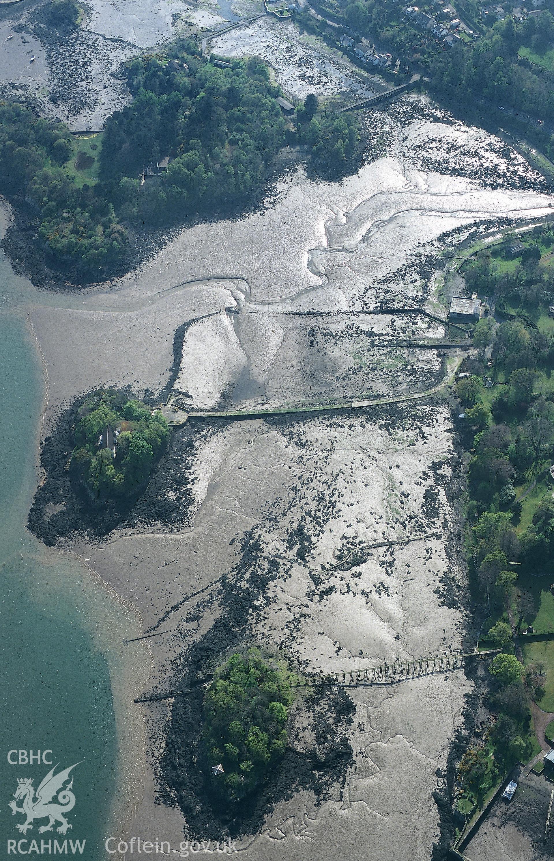 RCAHMW colour slide oblique aerial photograph of Ynys Castell, Cwm Cadnant, taken by C.R.Musson on the 05/05/1996