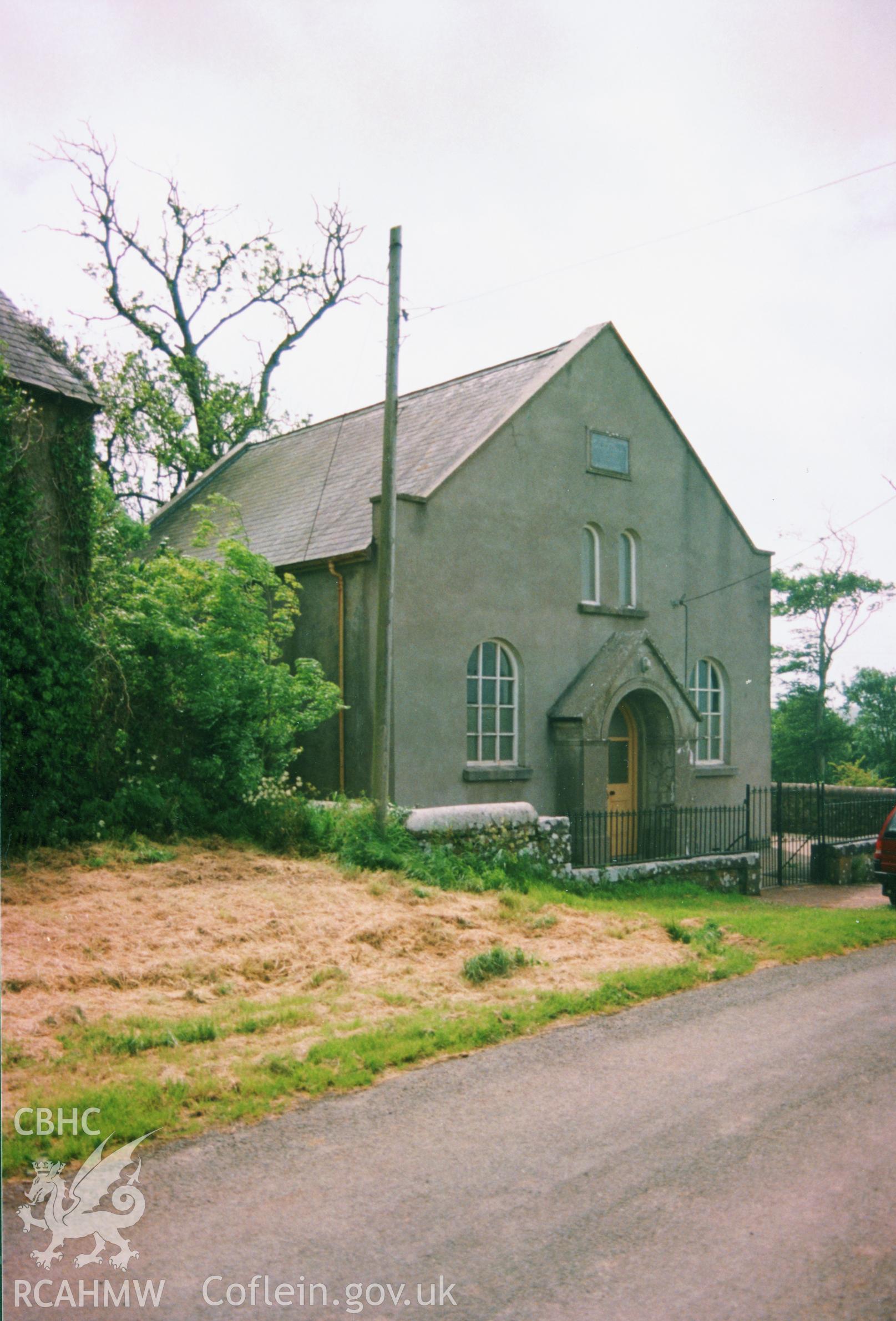 Digital copy of a colour photograph showing exterior view of Zoar Independent Chapel, Carew Newton, taken by Robert Scourfield, 1996.