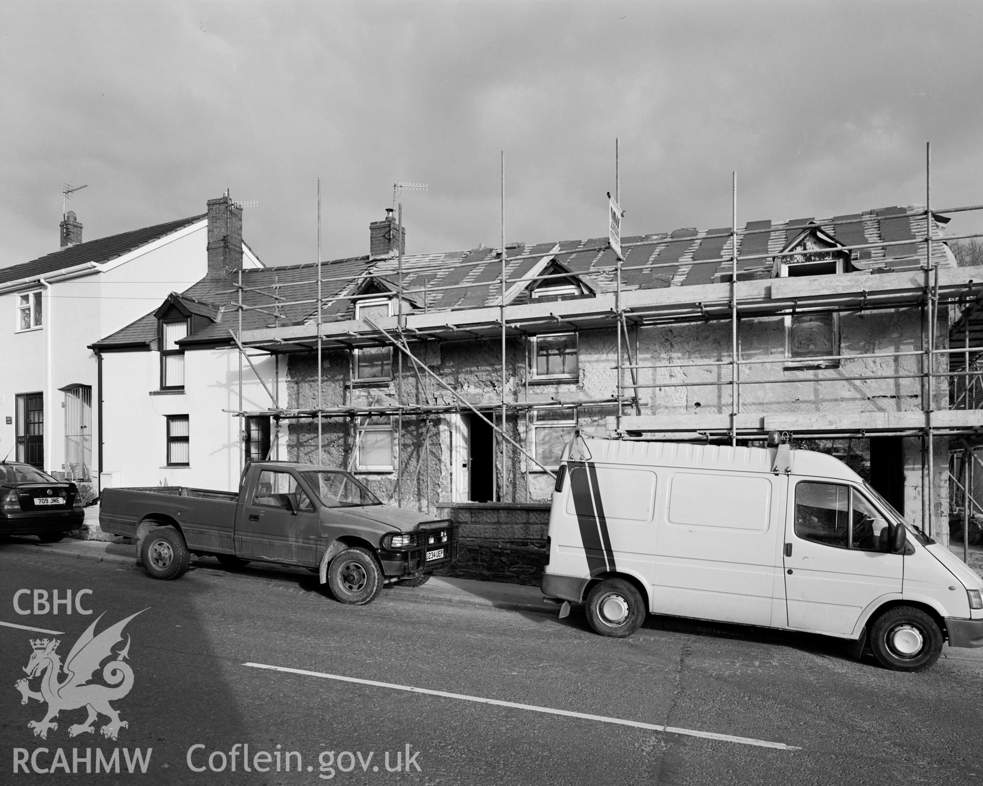 Glanceri, Bow Street, Aberystwyth; black and white photograph showing exposed cob construction, produced by Iain Wright, 2004.