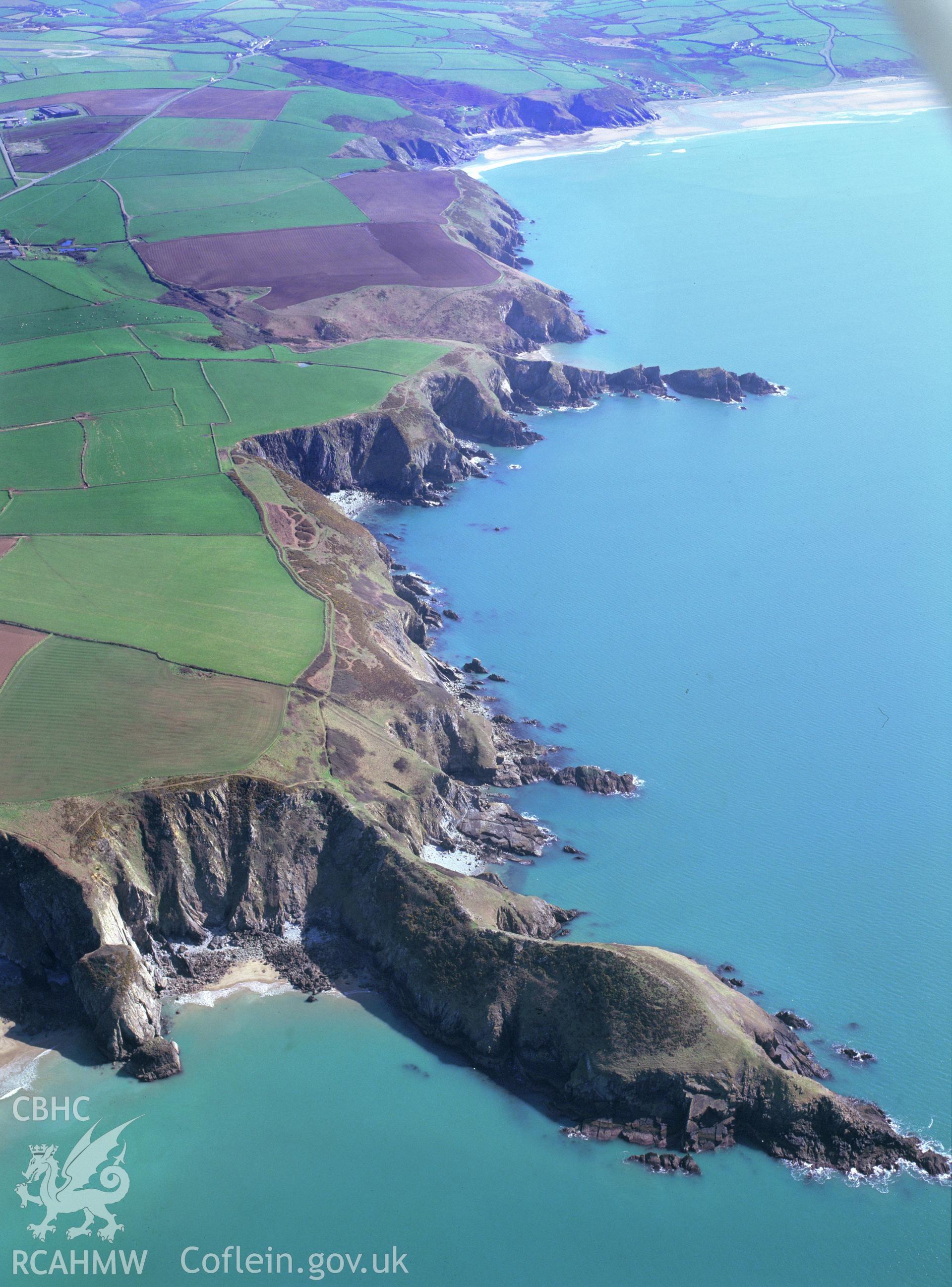 RCAHMW colour oblique aerial photograph of Dinas Mawr Promontory Fort, taken by Toby Driver 2002