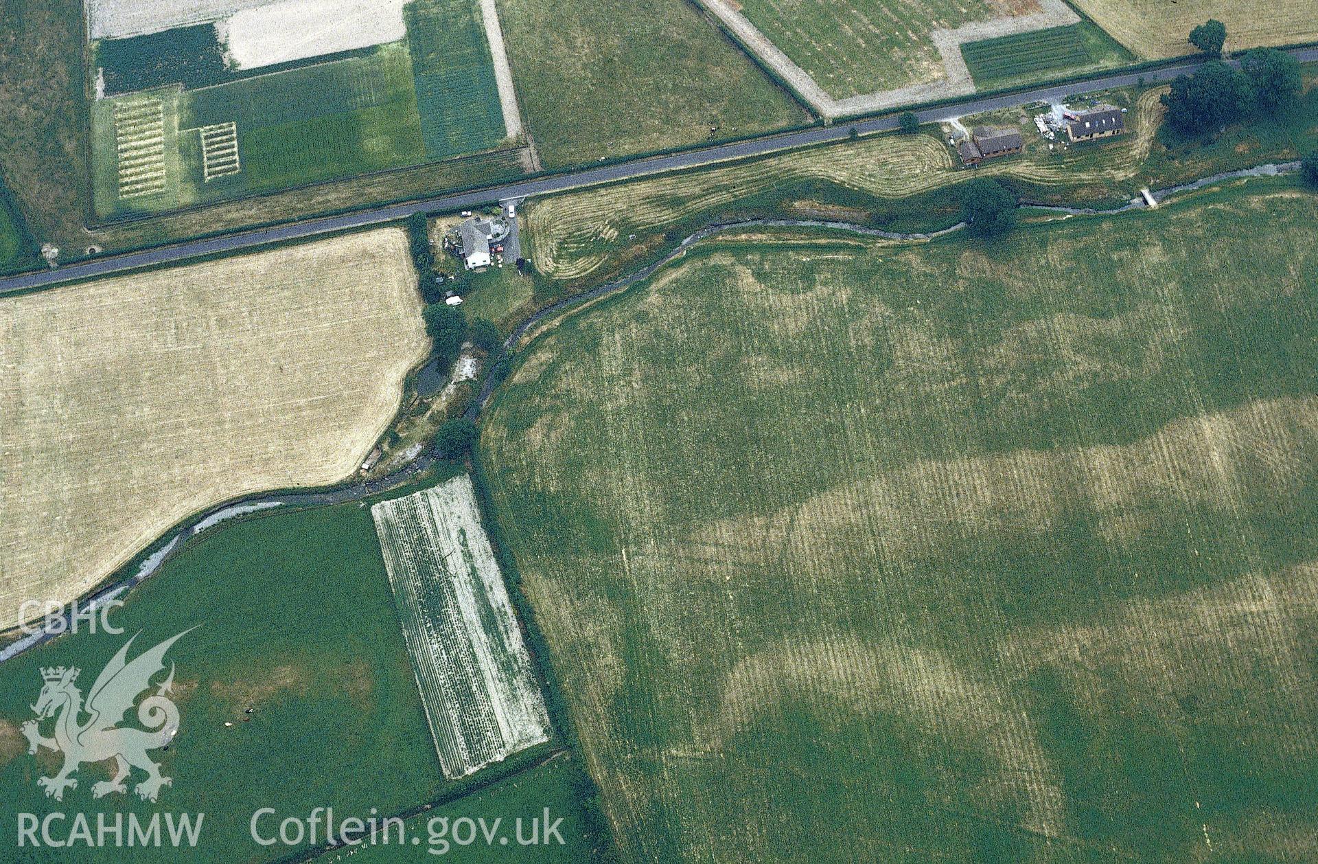 RCAHMW colour oblique aerial photograph of Nant Magwr Weir taken on 02/07/1995 by C.R. Musson