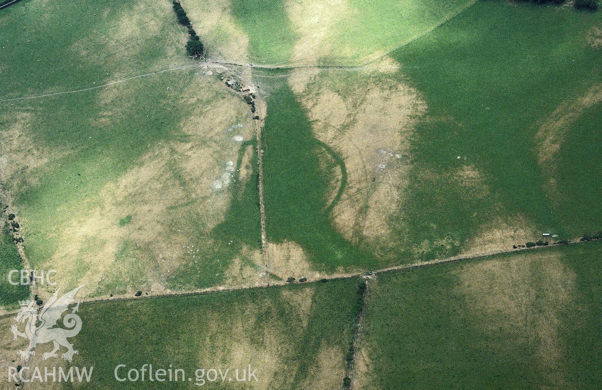 RCAHMW colour oblique aerial photograph of Ruel Uchaf taken on 02/07/1995 by C.R. Musson