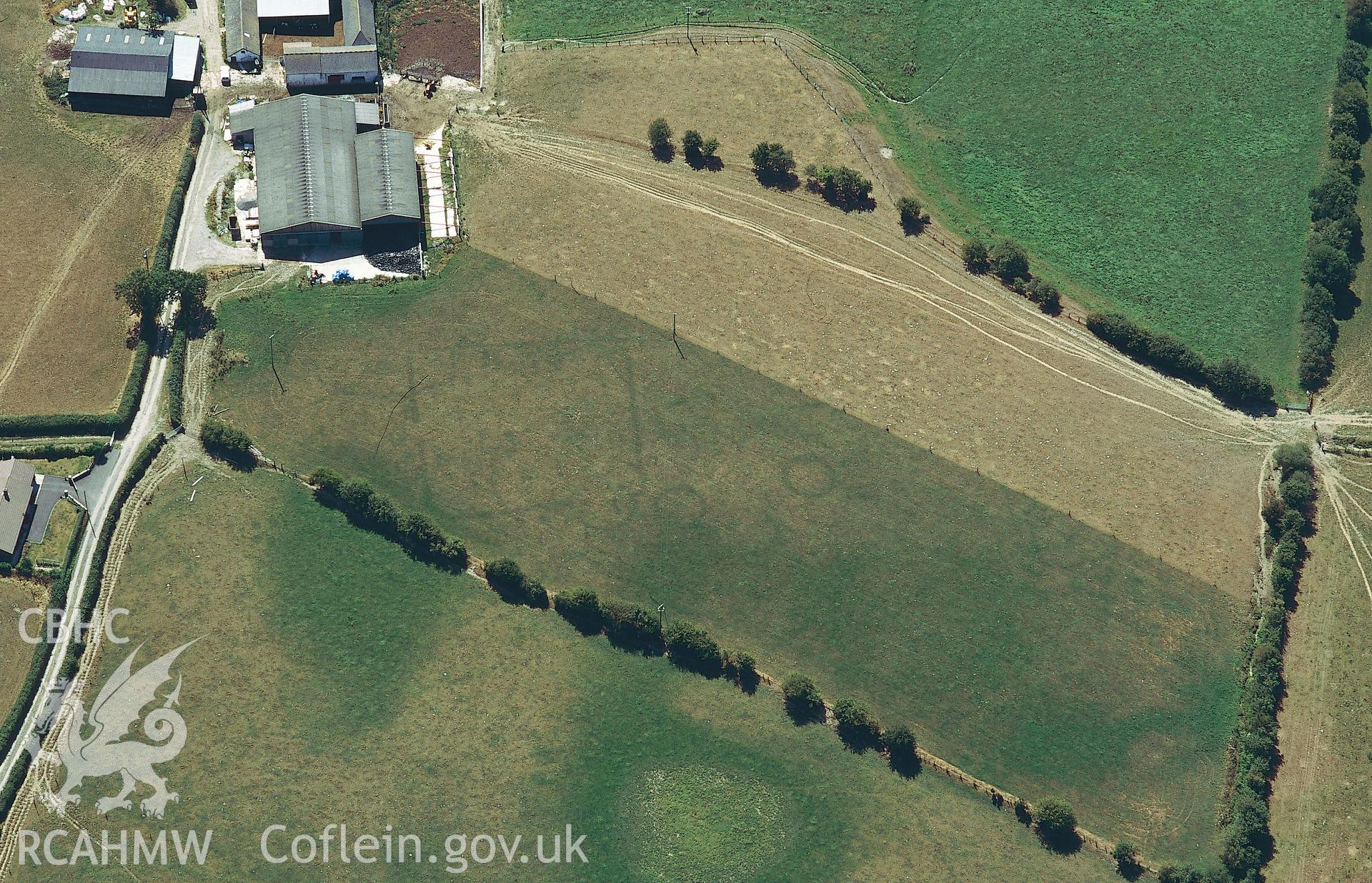 RCAHMW colour oblique aerial photograph of Pyllau-isaf South taken on 09/08/1995 by C.R. Musson