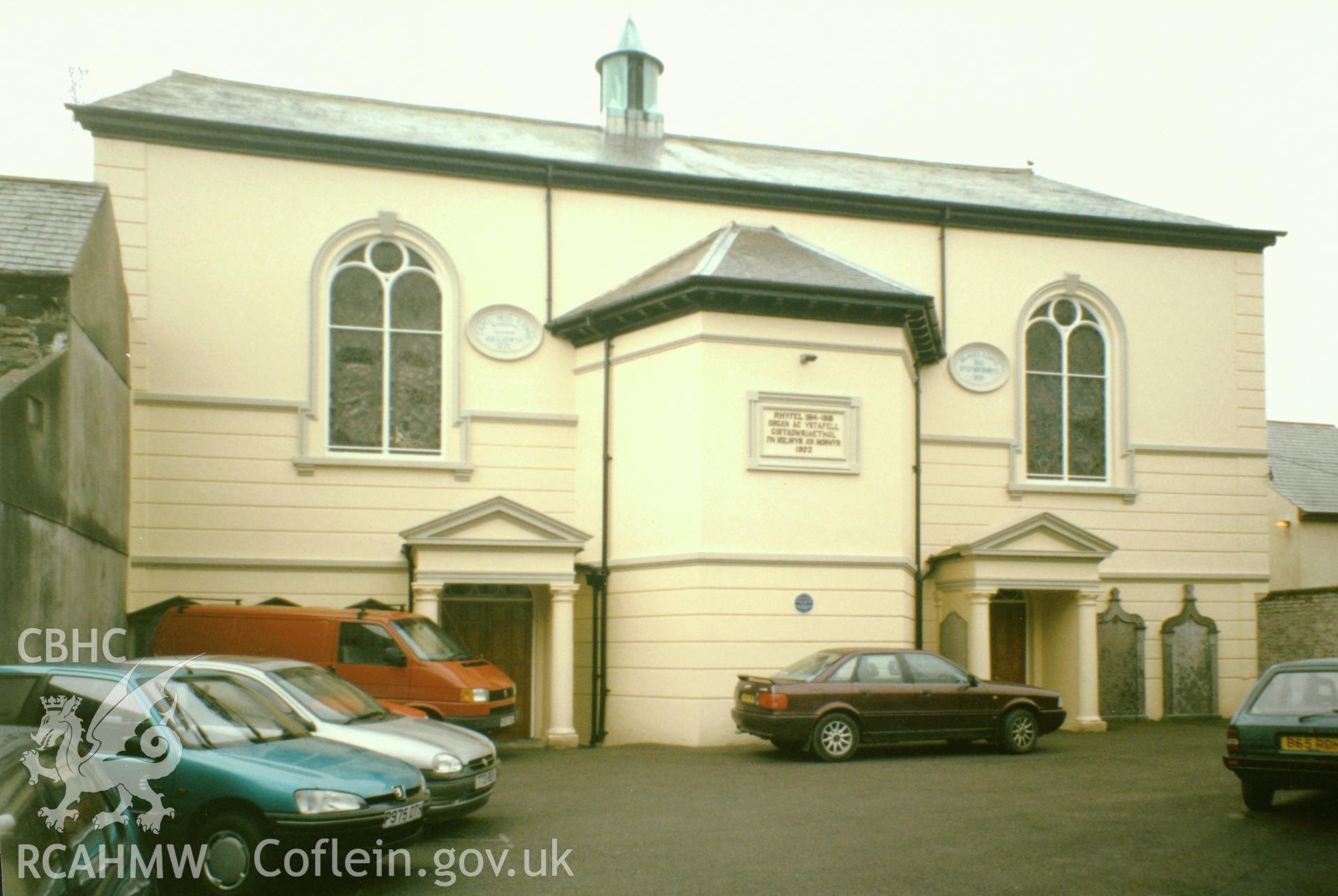 Digital copy of a colour photograph showing an exterior view of Capel Heol y Dwr, Carmarthen, taken by Robert Scourfield, undated.