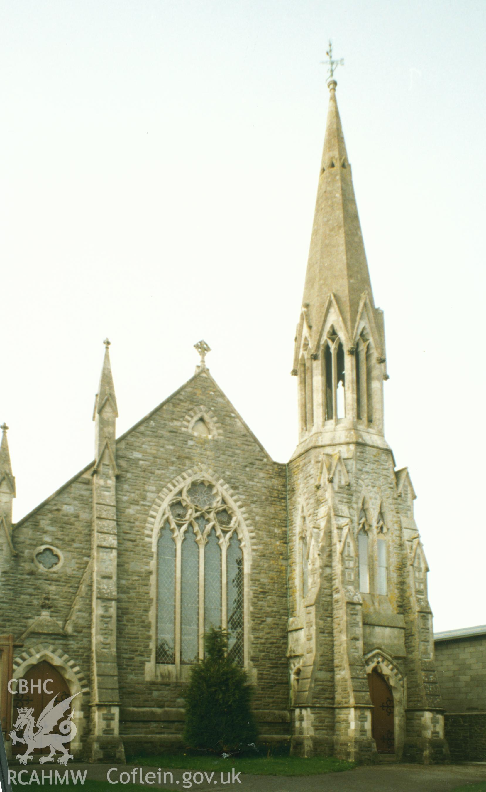 Digital copy of a colour photograph showing an exterior view of the English Congregational Church, Lammas Street, Carmarthen,  taken by Robert Scourfield, c.1996.