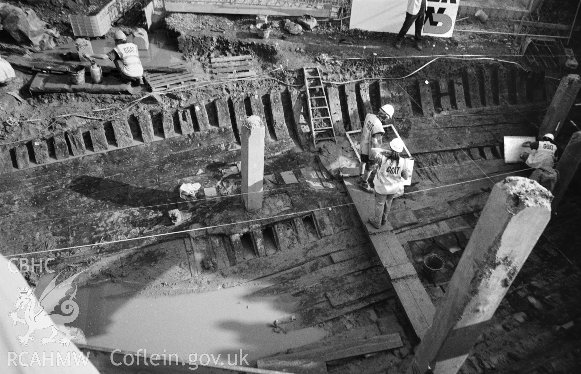 Excavation - general view at centre of ship with mast step.