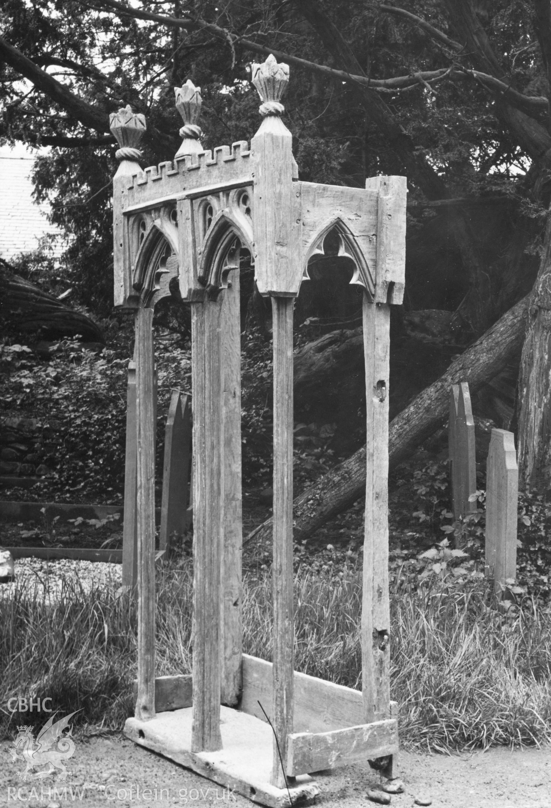 Timber relic